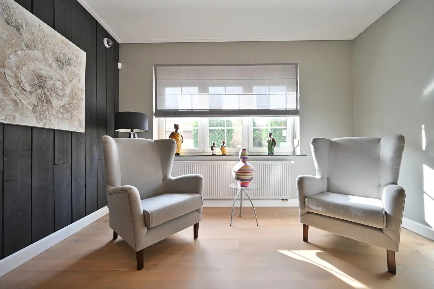 Royale, karaktervolle woning met 5 slaapkamers en 4 badkamers aan de grens met Maastricht foto 35