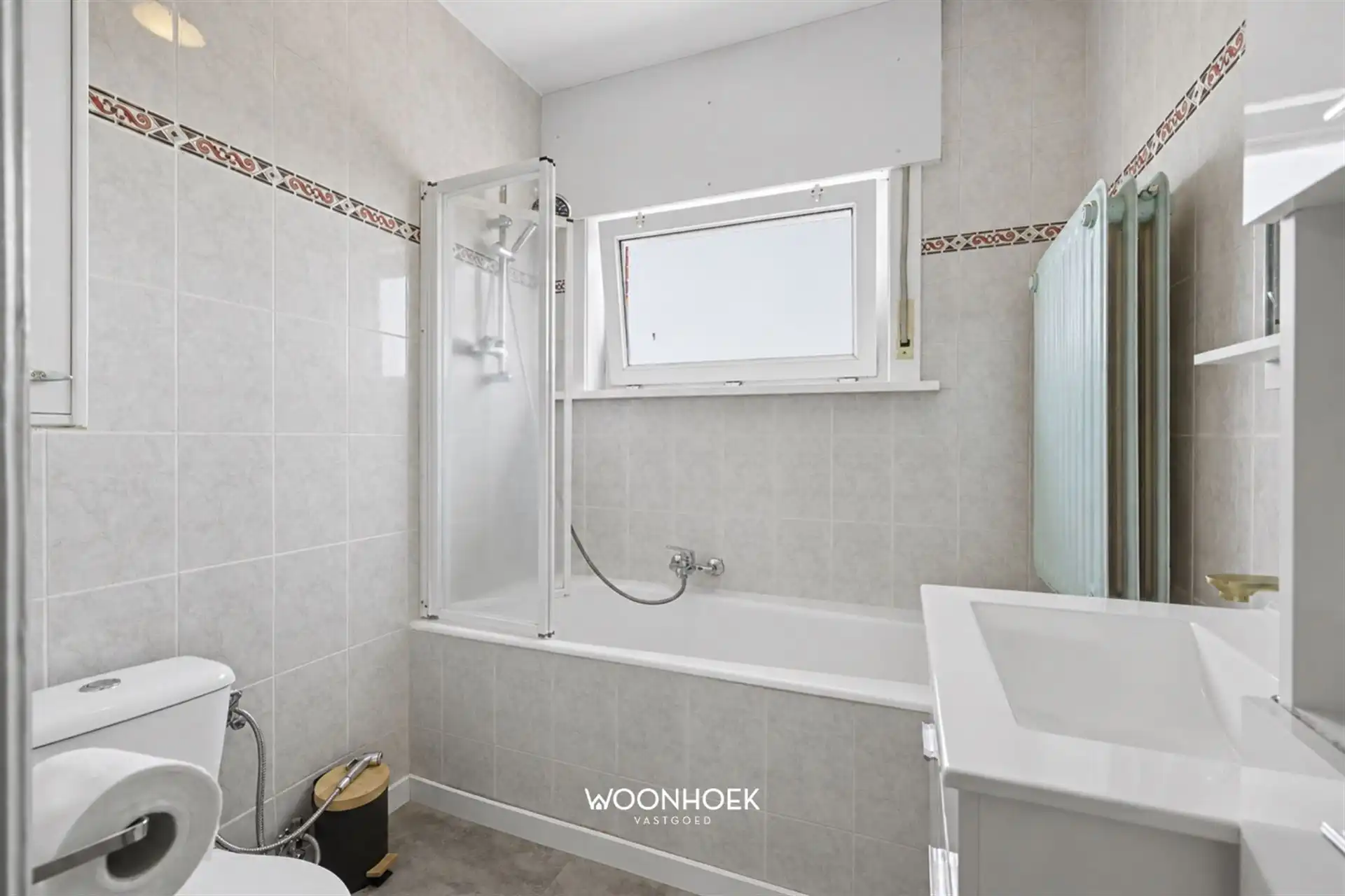 Riante woning met 3 slaapkamers in groene omgeving foto 10