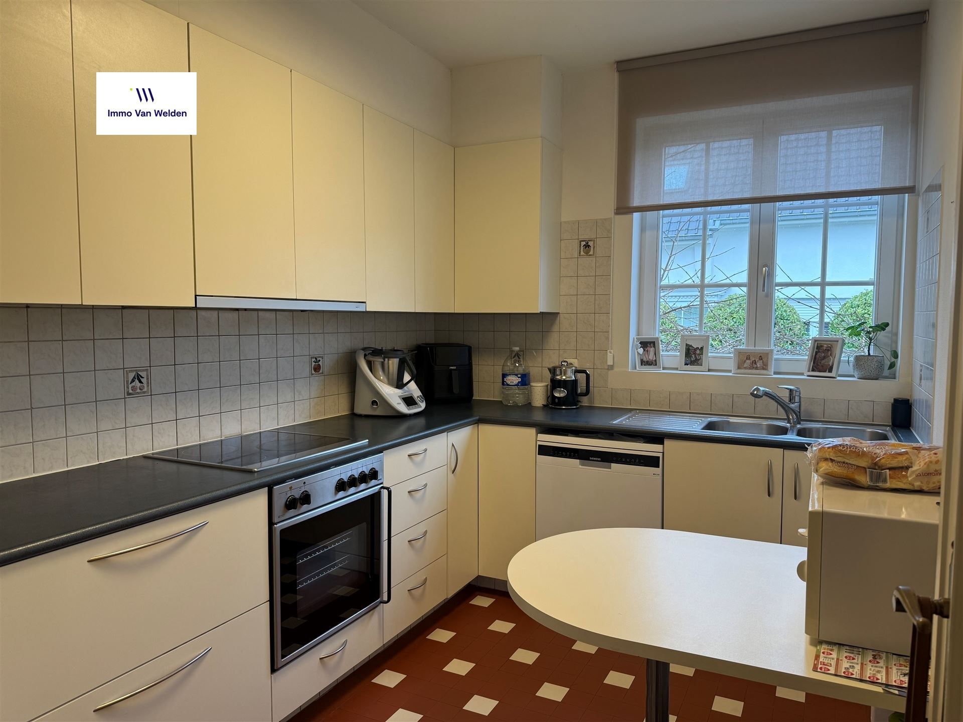 Rustig gelegen villa in groene wijk van Oudenaarde, op wandelafstand van het centrum
. foto 9