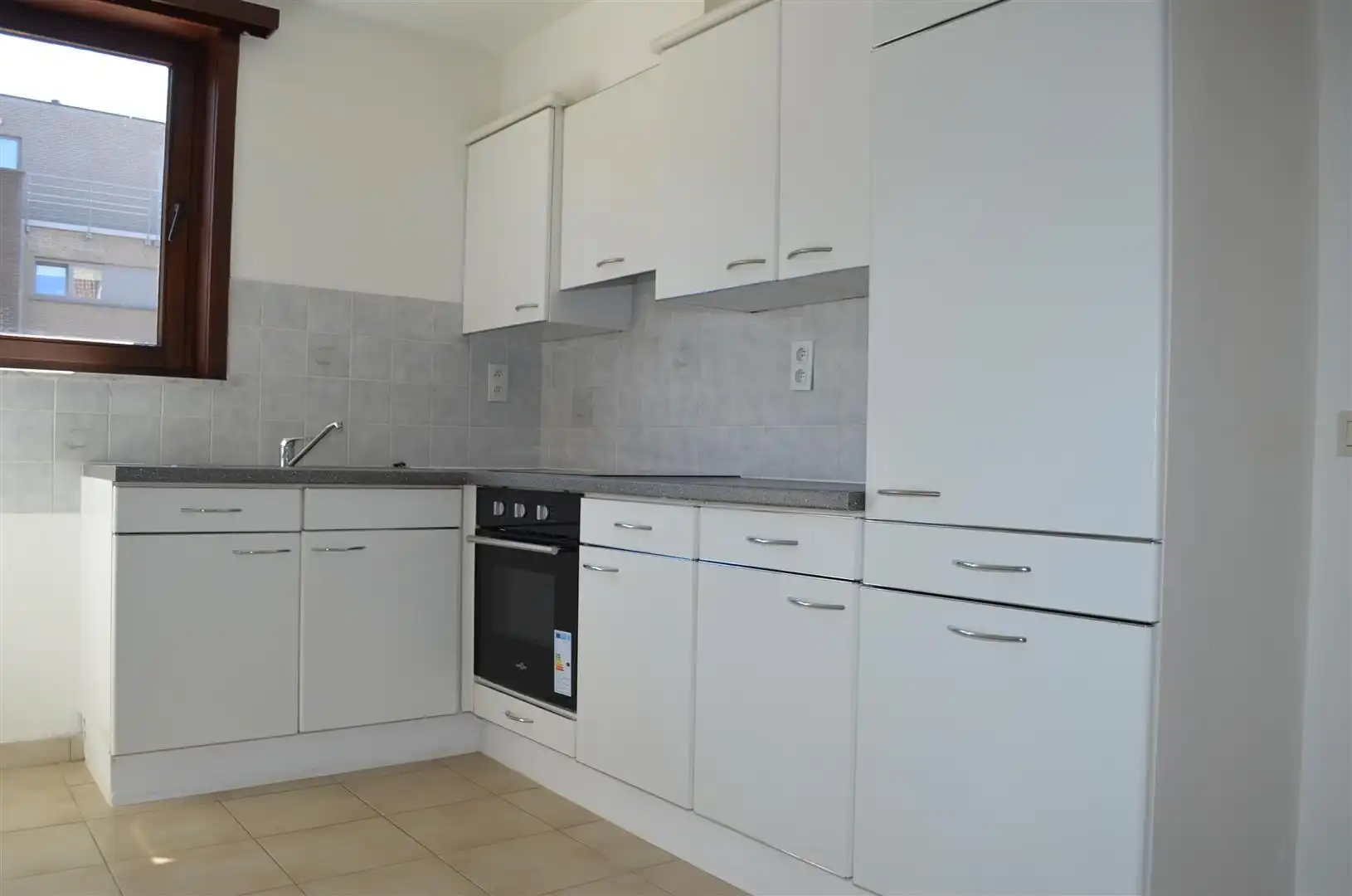 Gelijkvloers appartement met twee slaapkamers foto 5