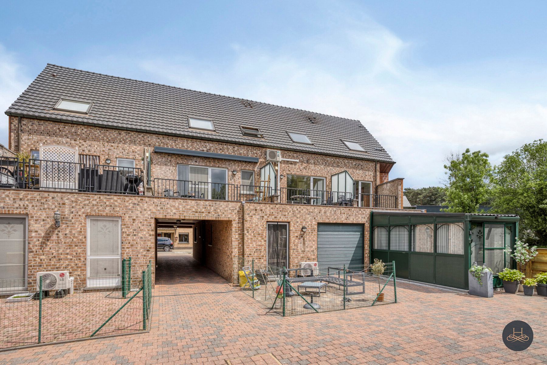 Ruime duplex met 2 slaapkamers en garage op centrale locatie foto 27