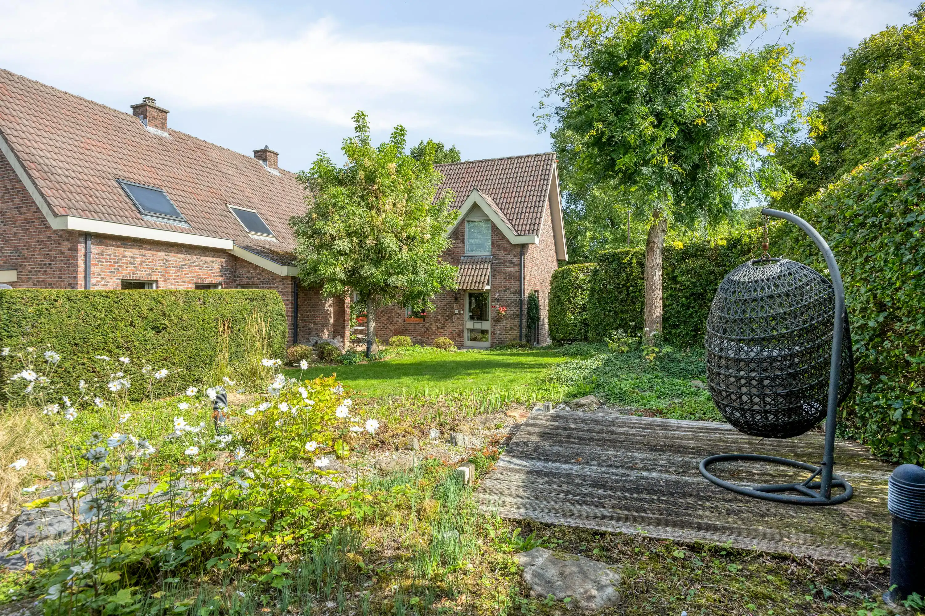Ruime gezinswoning met praktijkruimte foto 20