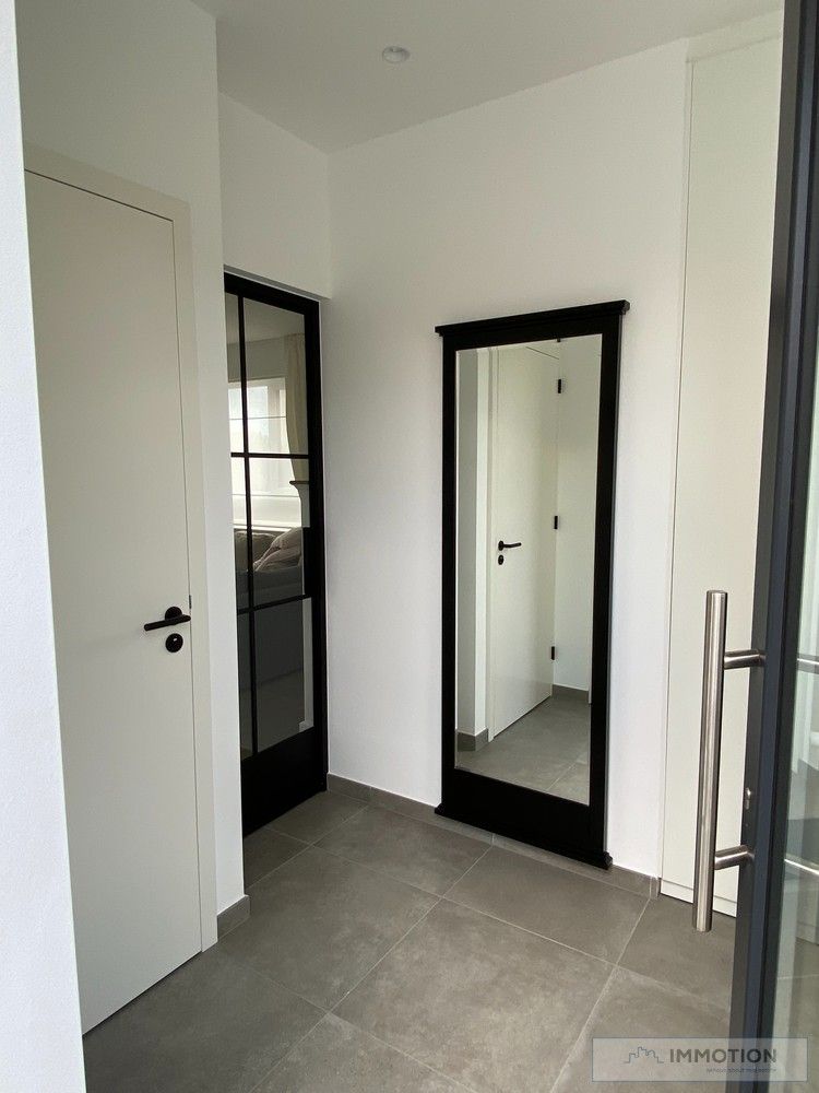 Perfecte woning te huur op super locatie in Kortrijk foto 2
