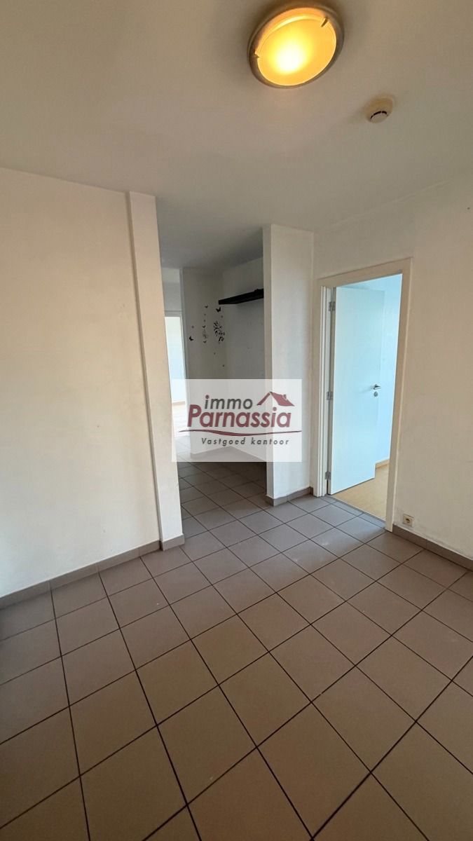 Zeer aangenaam en centraal gelegen 3 slaapkamer appartement  foto 19