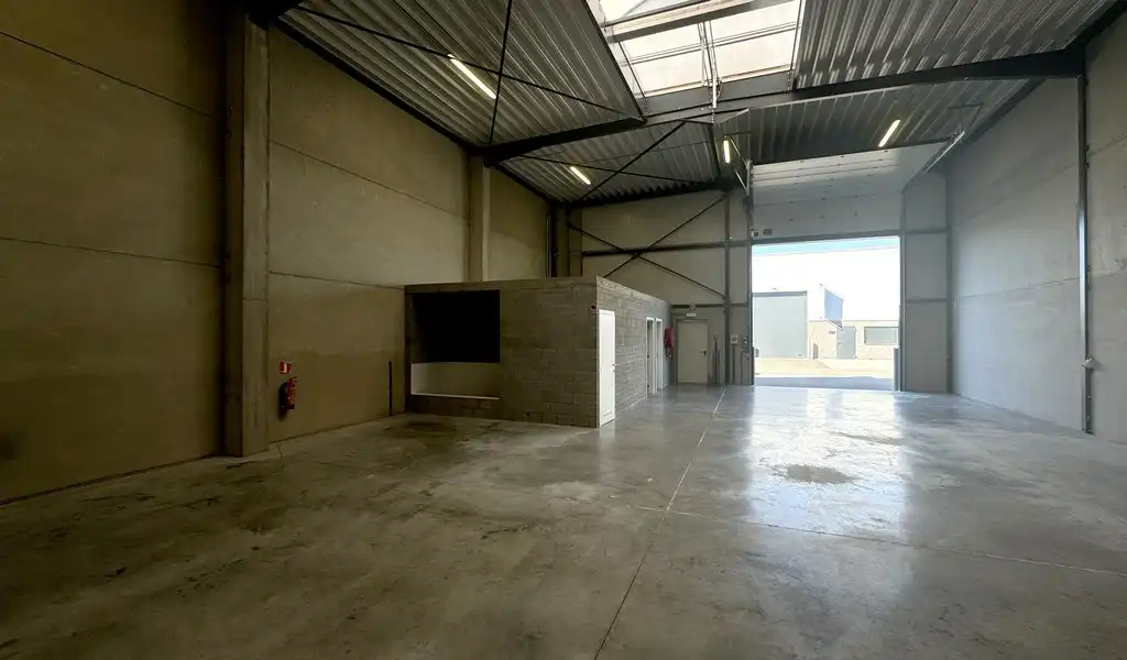 Nieuwbouw opslagruimte te huur in Sint-Lenaarts foto 5