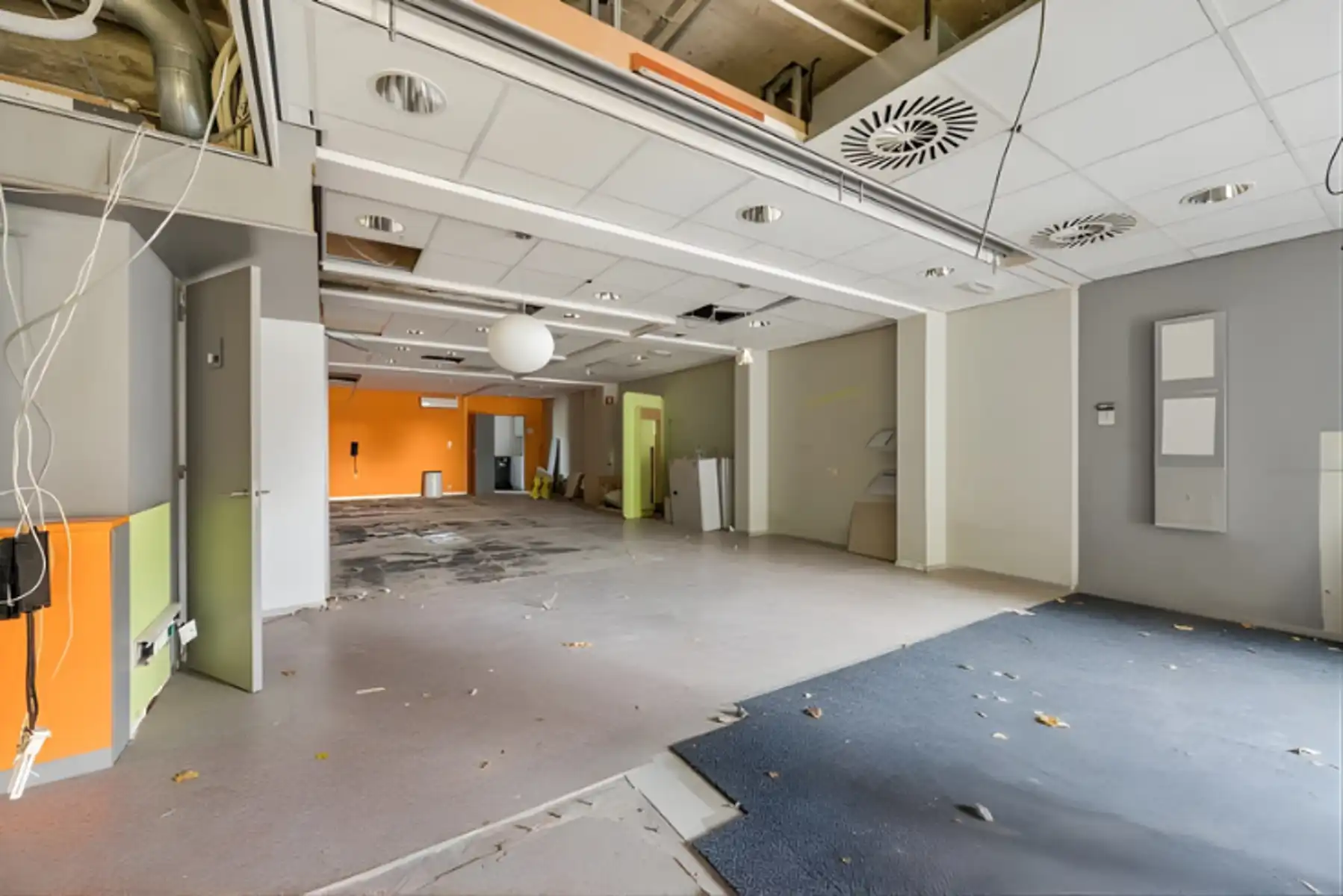 Polyvalent handelspand op centrale marktlocatie met parkeermogelijkheden foto 4