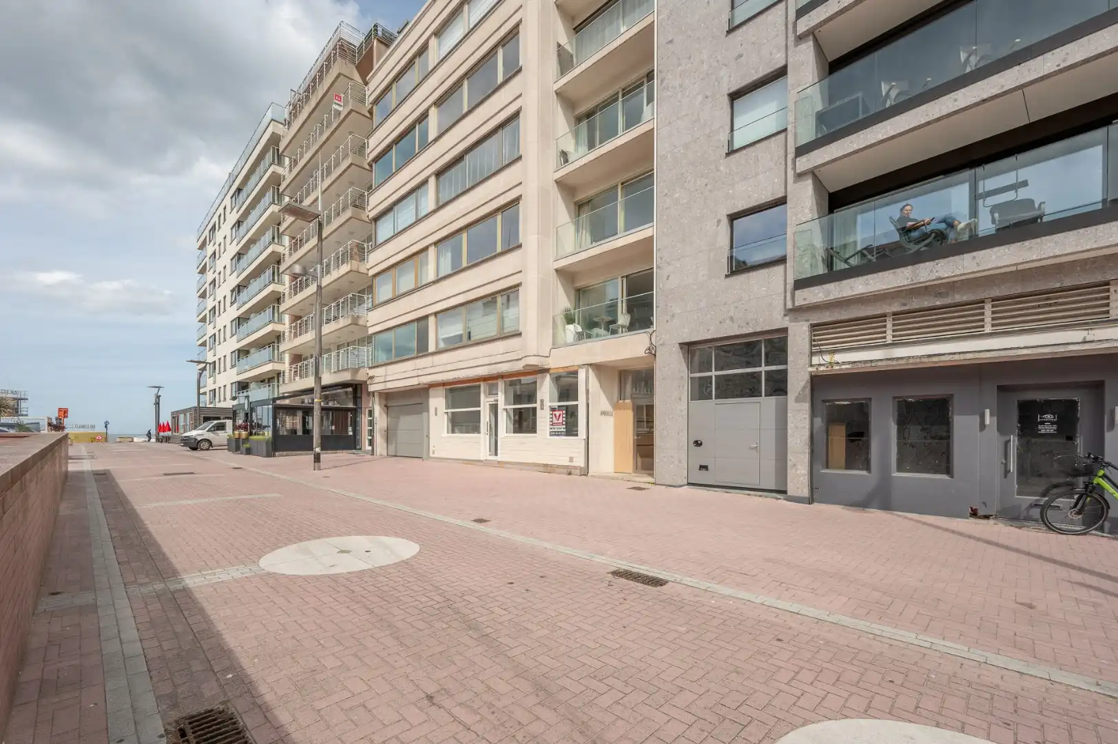 Gezellig appartement met zonnig terras en zijdelings zeezicht aan het Lichttorenplein foto 18