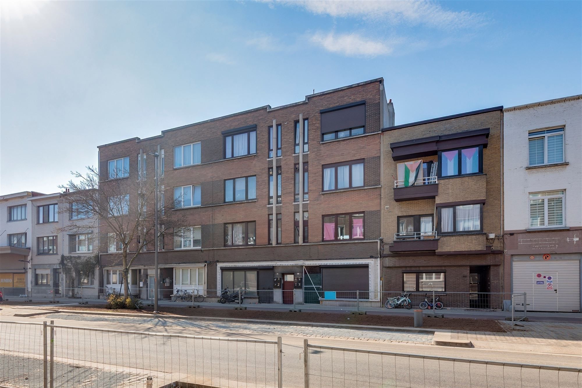 Op te frissen 1-slaapkamer appartement in Deurne foto 13