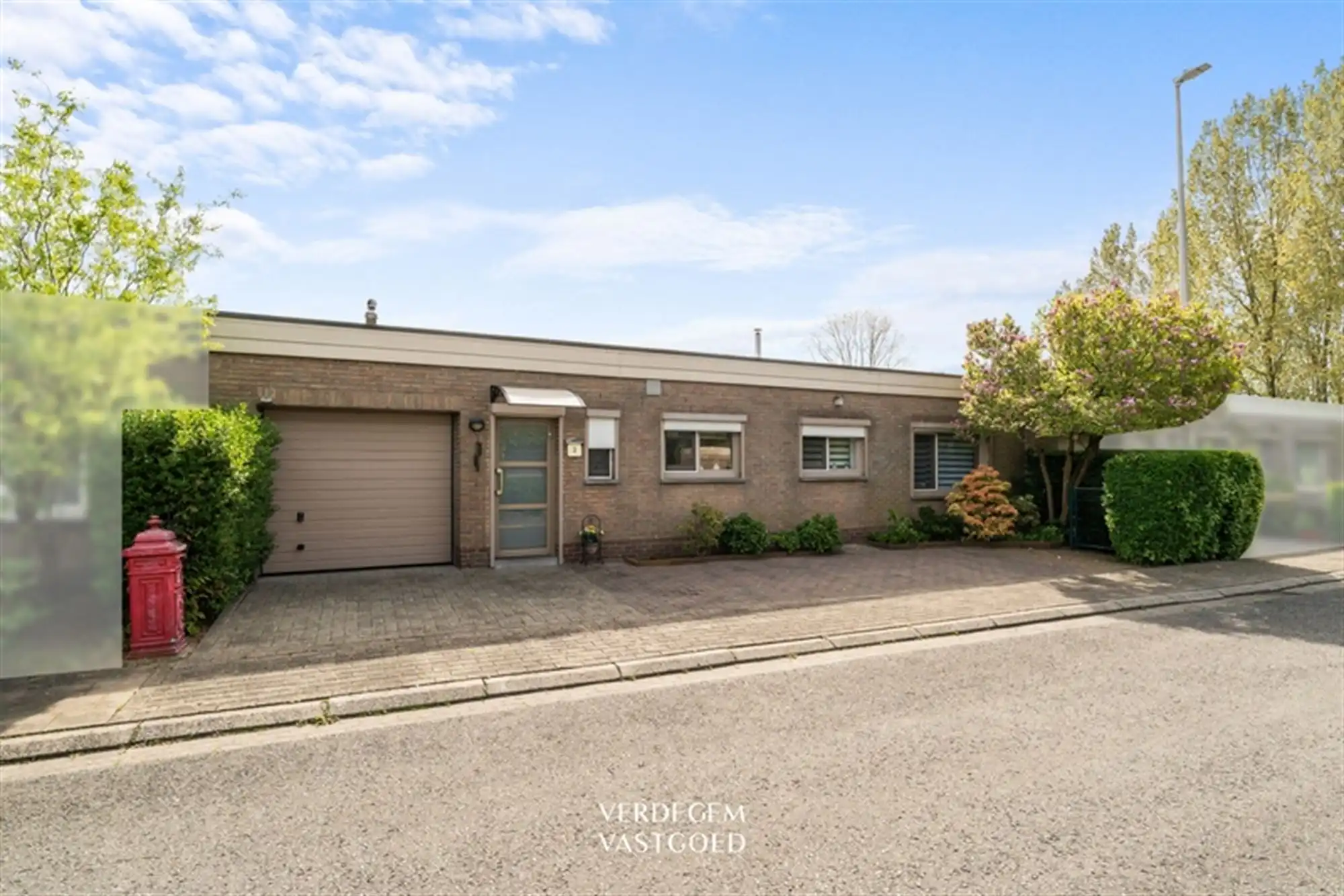 Bungalow met 3 slaapkamers in rustige buurt foto 14
