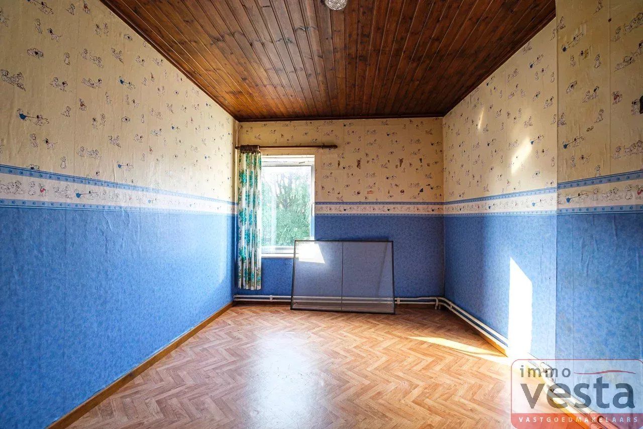Te renoveren gezinswoning in een rustige streek foto 24