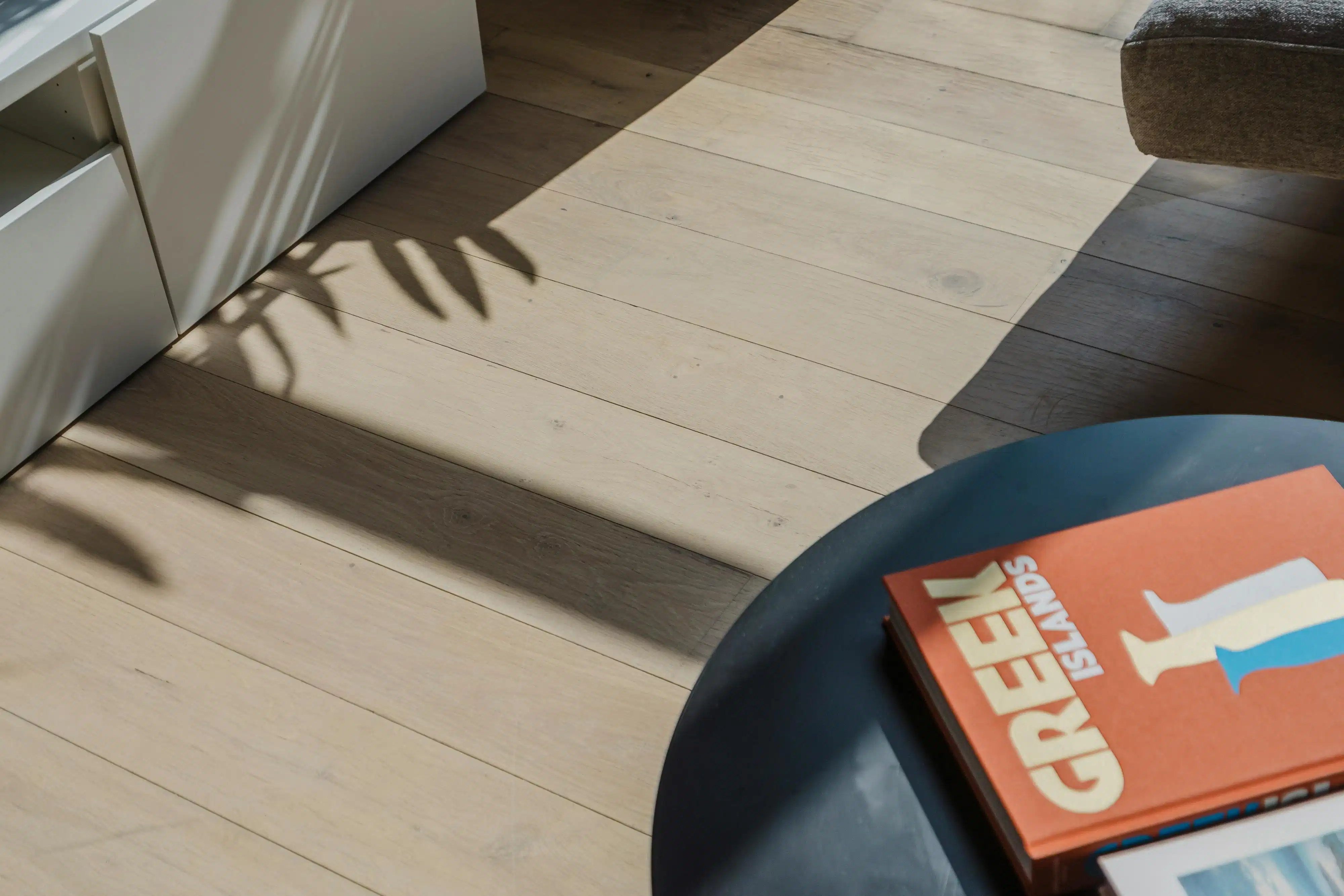 Architecturale woning met uniek loftgevoel in Kortrijk foto 4