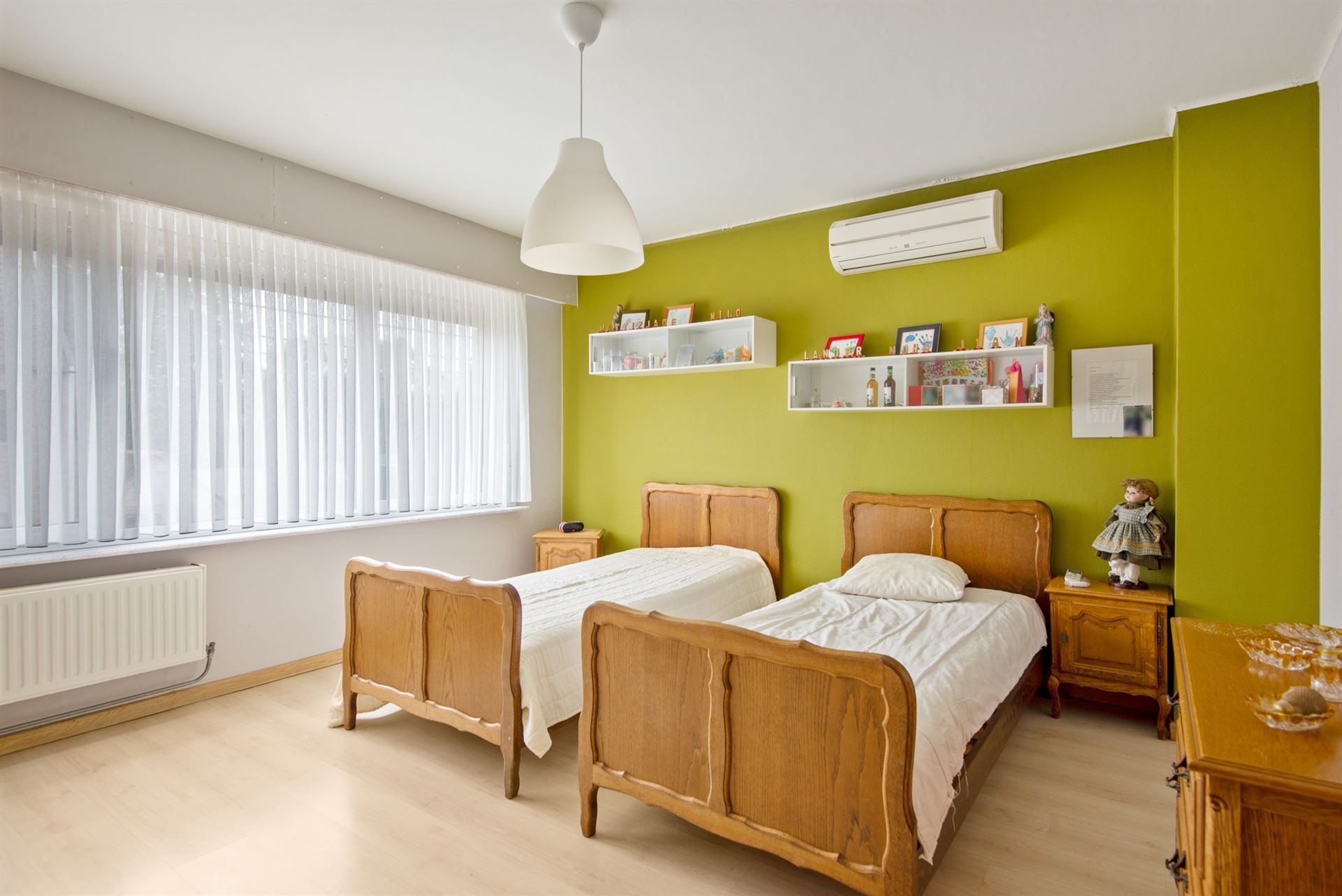 PERFECT ONDERHOUDEN WONING TE KOOP MET 4 SLPK foto 13