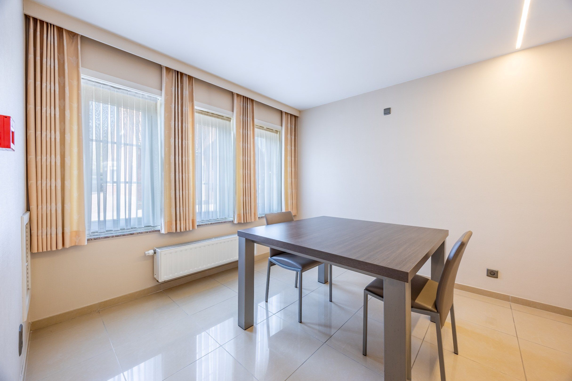 VEELZIJDIGE EIGENDOM MET MOGELIJKHEDEN foto 11