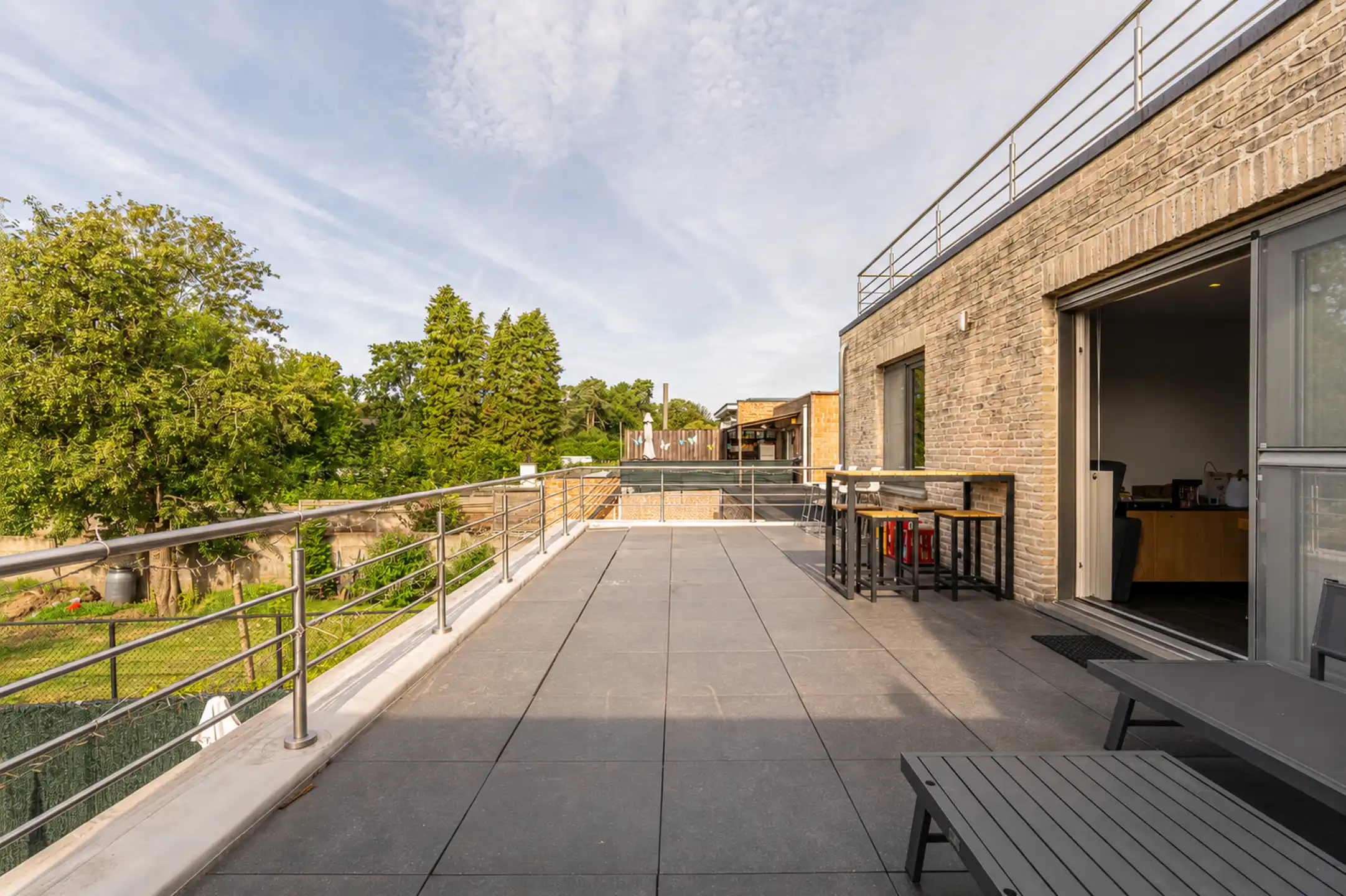 Appartement met 3 ruime slaapkamers en groot terras! foto 10