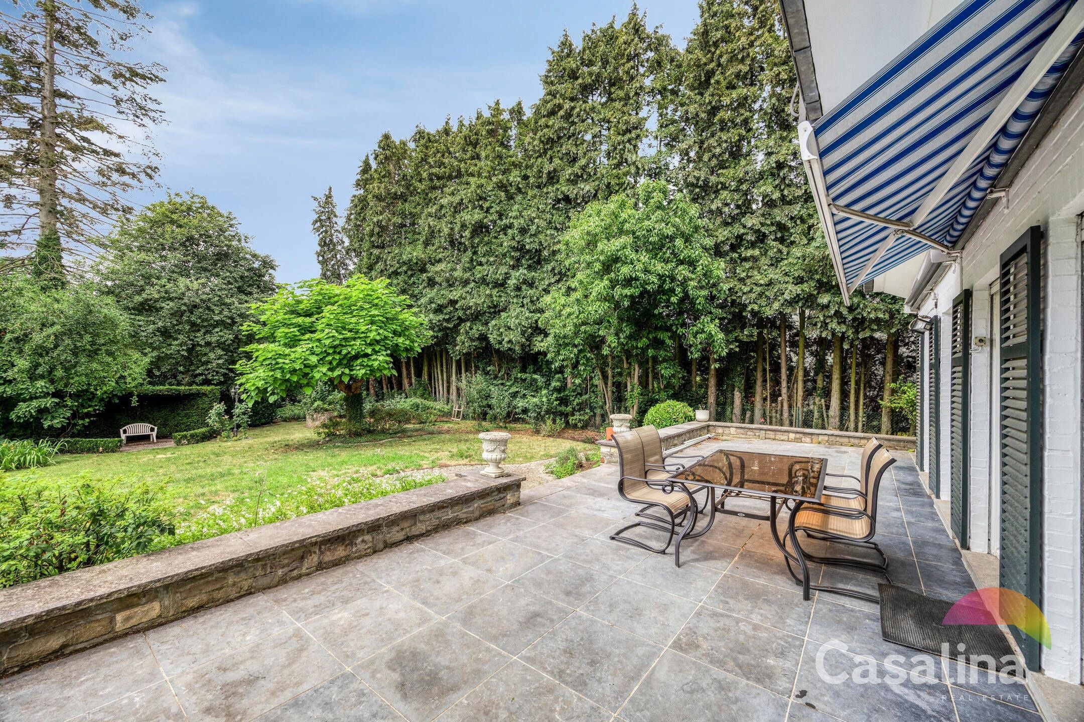 Prachtige Villa  met mooie tuin  foto 24