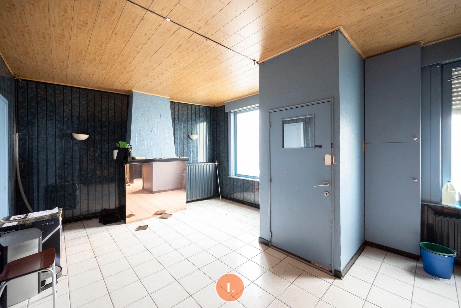 Te renoveren handelshuis met tuin foto 13