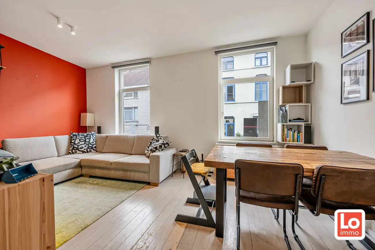 VERKOCHT!! Instapklare stadswoning met potentieel voor vrij beroep op een toplocatie nabij het centrum van Gent! foto 10