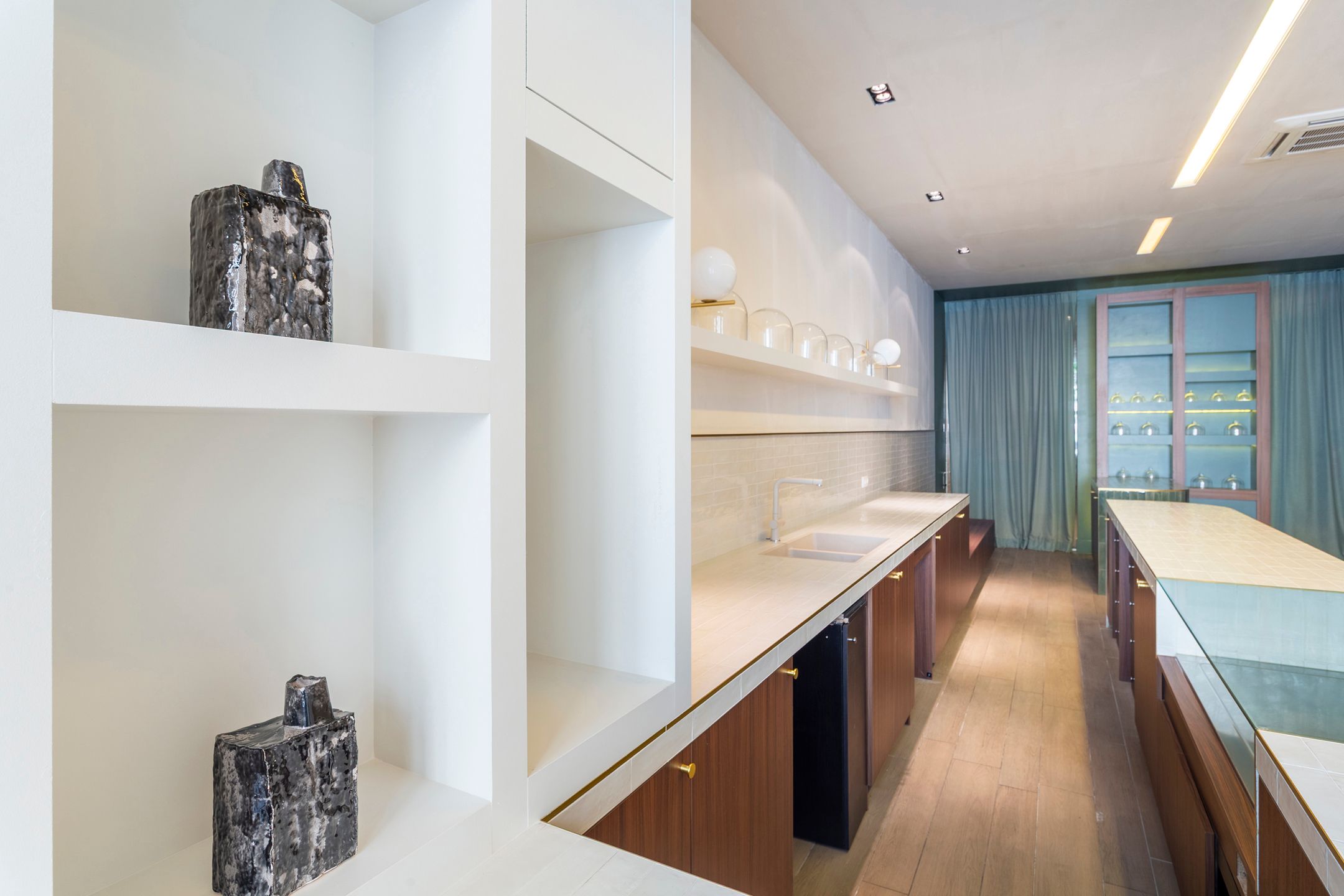 commerciële ruimte op absolute toplocatie aan Bourla foto 7