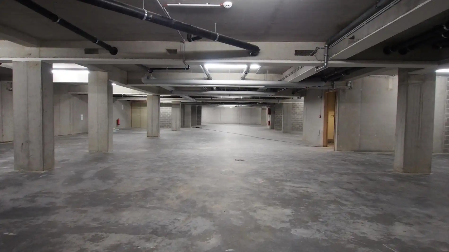 Parkeerplaats te huur Wagenmakersstraat 4 - - 8310 Sint-Kruis