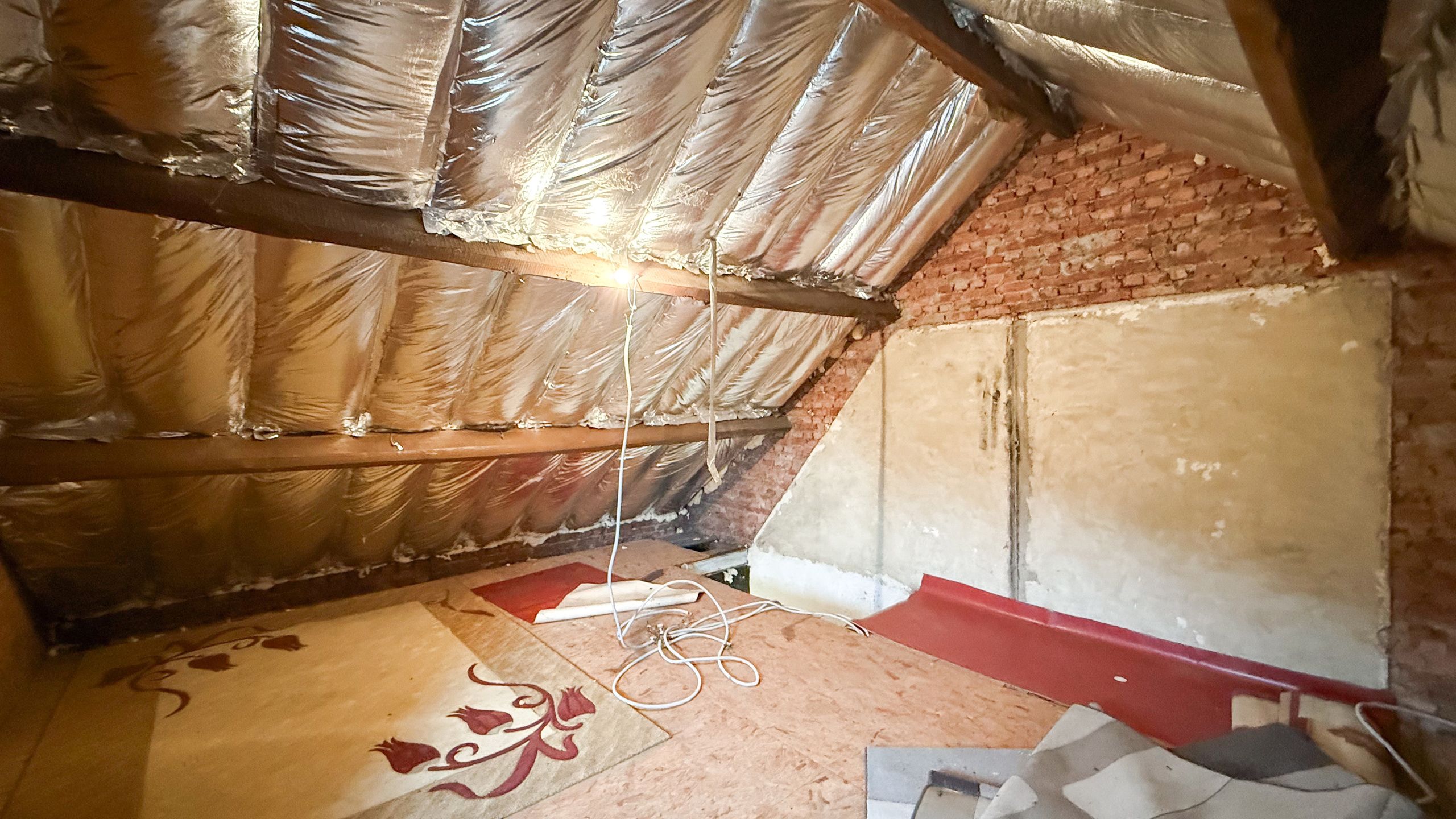 Ruime woning met dubbele garage en ZW gerichte tuin! foto 23