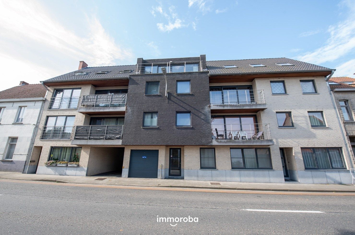 Appartement met zuidgericht terras en garagebox foto 1