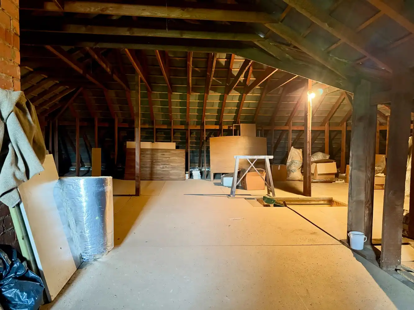 Centraal gelegen woning met 3 slaapkamers en mooie tuin! foto 14