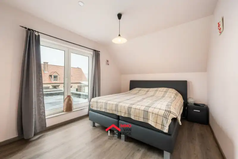 Knappe instapklare woning OB - 3 slpkmrs - 500m² grondopp. foto 9