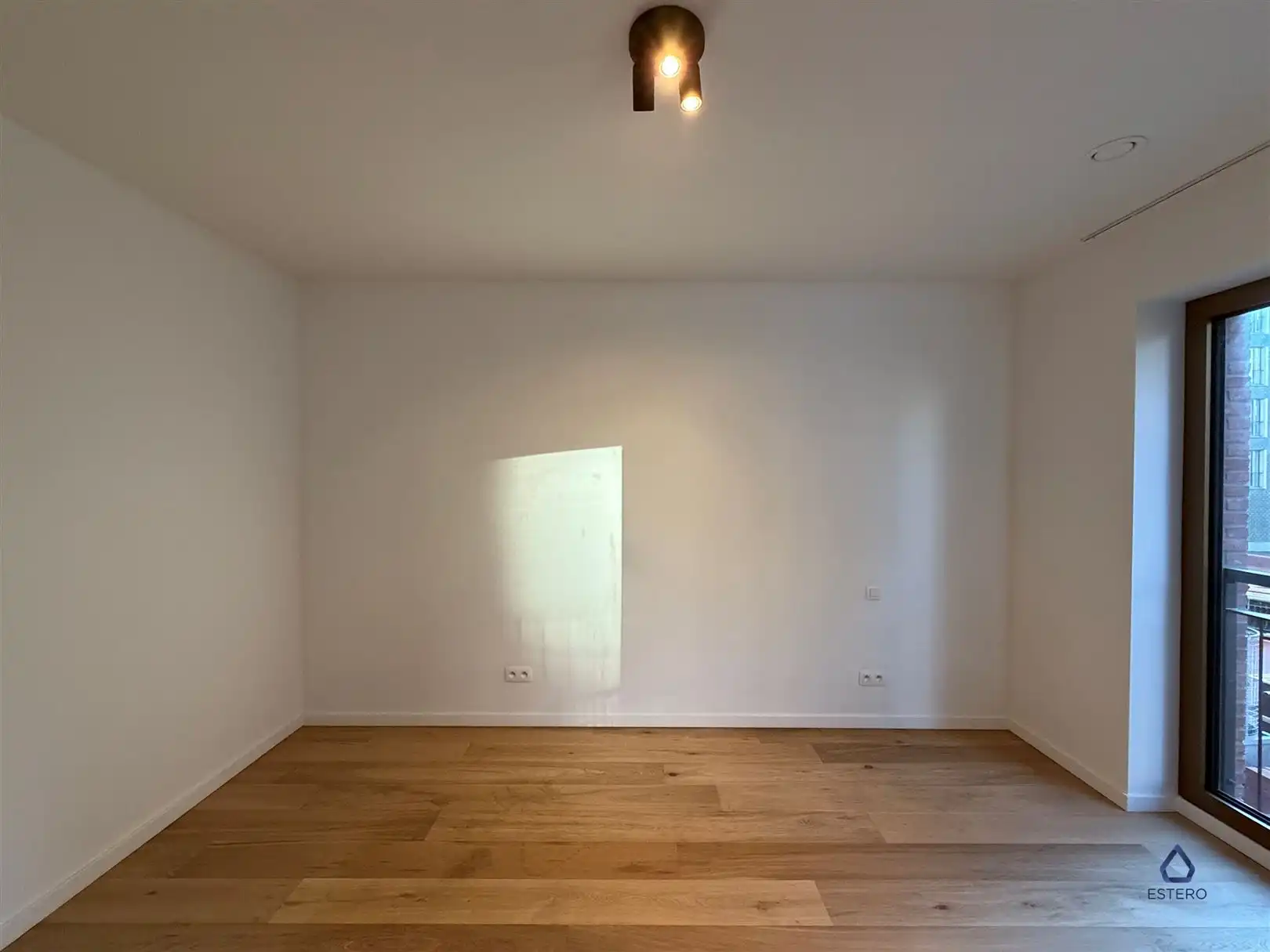 Modern nieuwbouwappt 2-SLK met Terras te Tour & Taxis foto 11