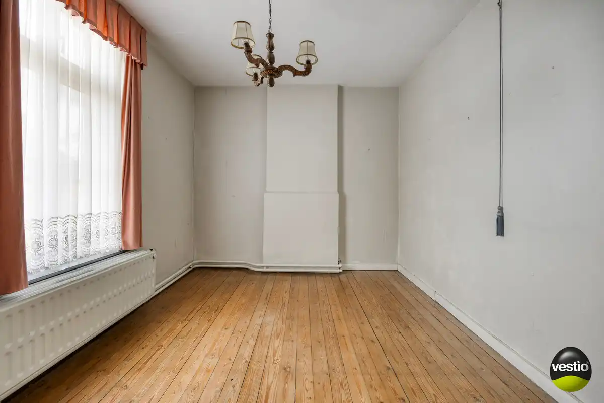 RUSTIG GELEGEN KARAKTERVOLLE AUTHENTIEKE WONING OP 6A85CA TE LAUW. foto 20