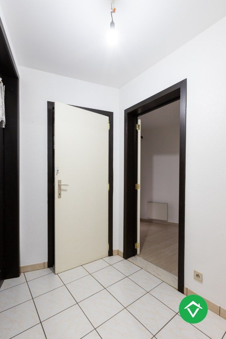 Appartement met 2 slaapkamers en garage te Koekelare foto 15