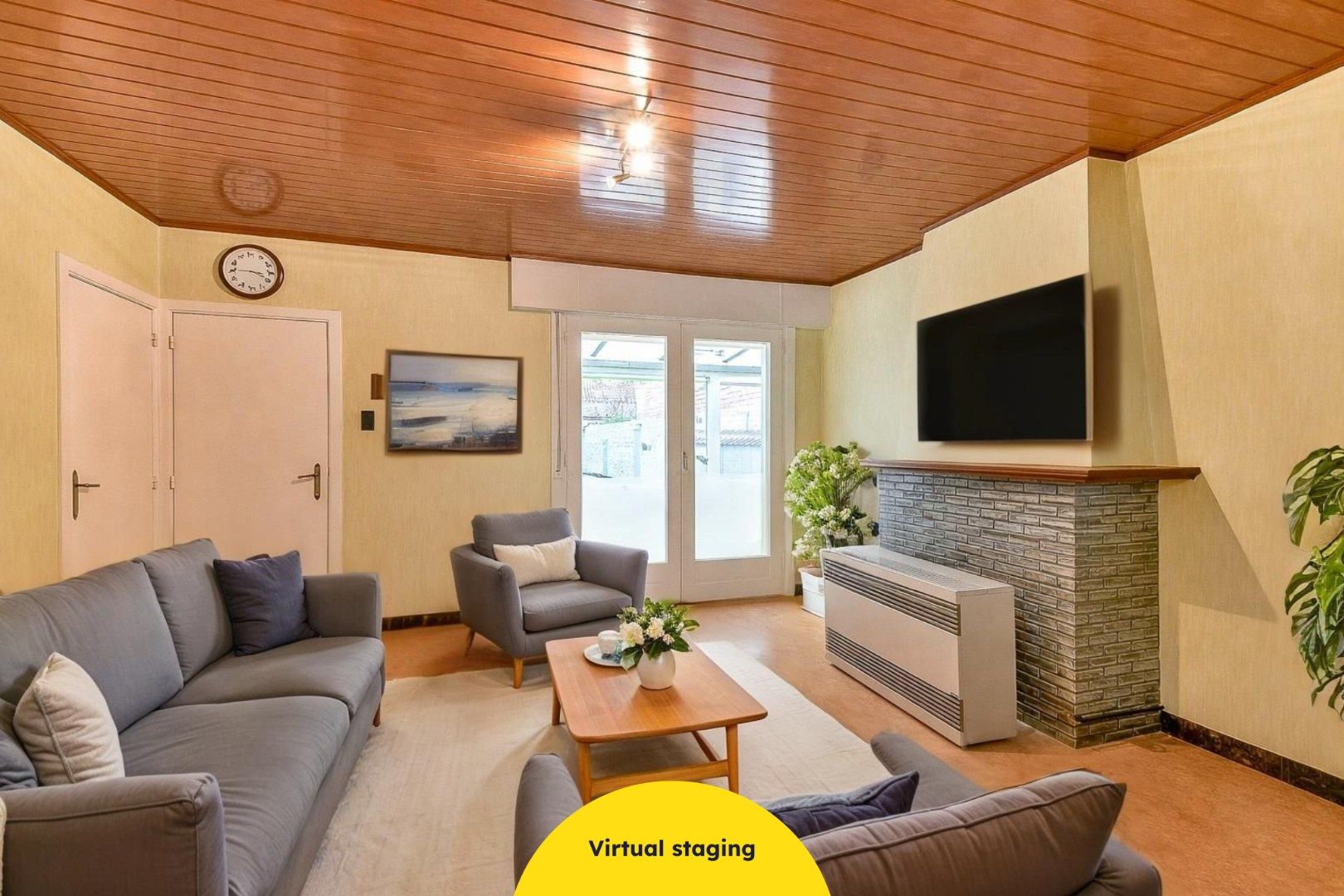 Te renoveren gezinswoning met drie slaapkamers en zongerichte tuin foto 2