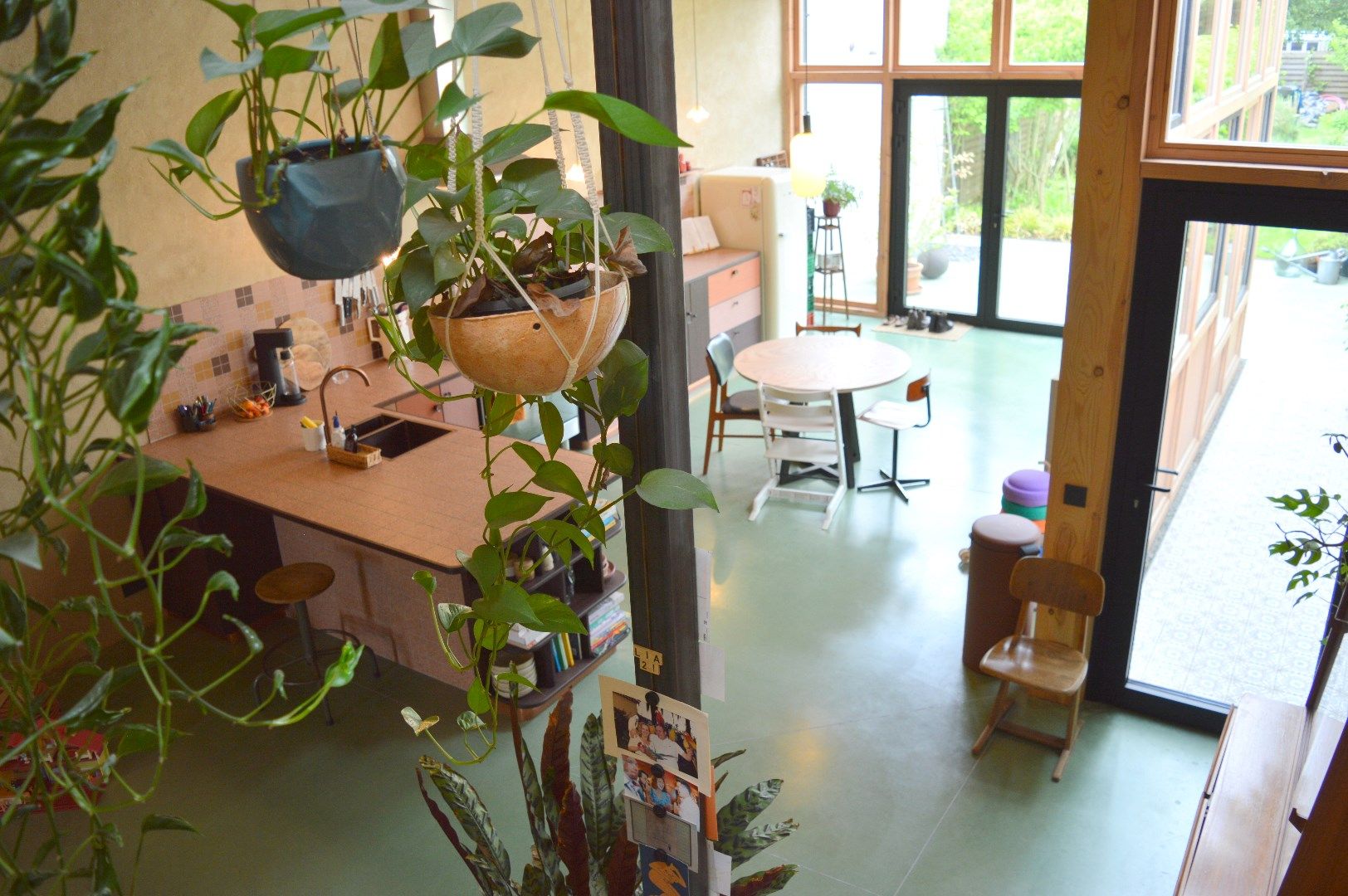 Unieke rijwoning met tuin, garage en 3 slaapkamers in Zwevegem foto 8