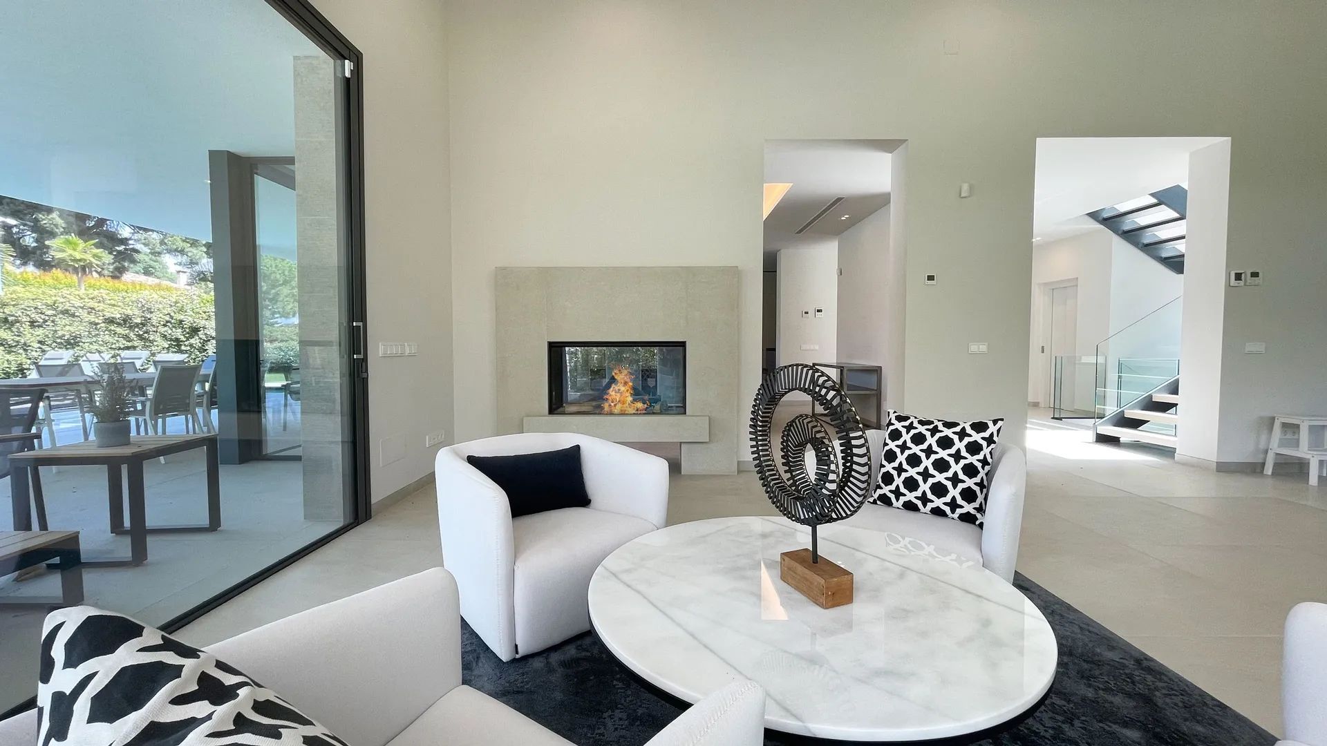 Modern meesterwerk in Nagüeles – waar luxe, ruimte en design samenkomen aan de Golden Mile van Marbella foto 7