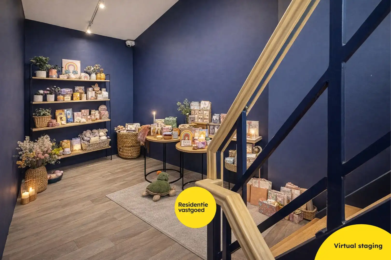 Uitzonderlijke investeringsopportuniteit in Galerij Ter Steeghere – hartje Brugge foto 9