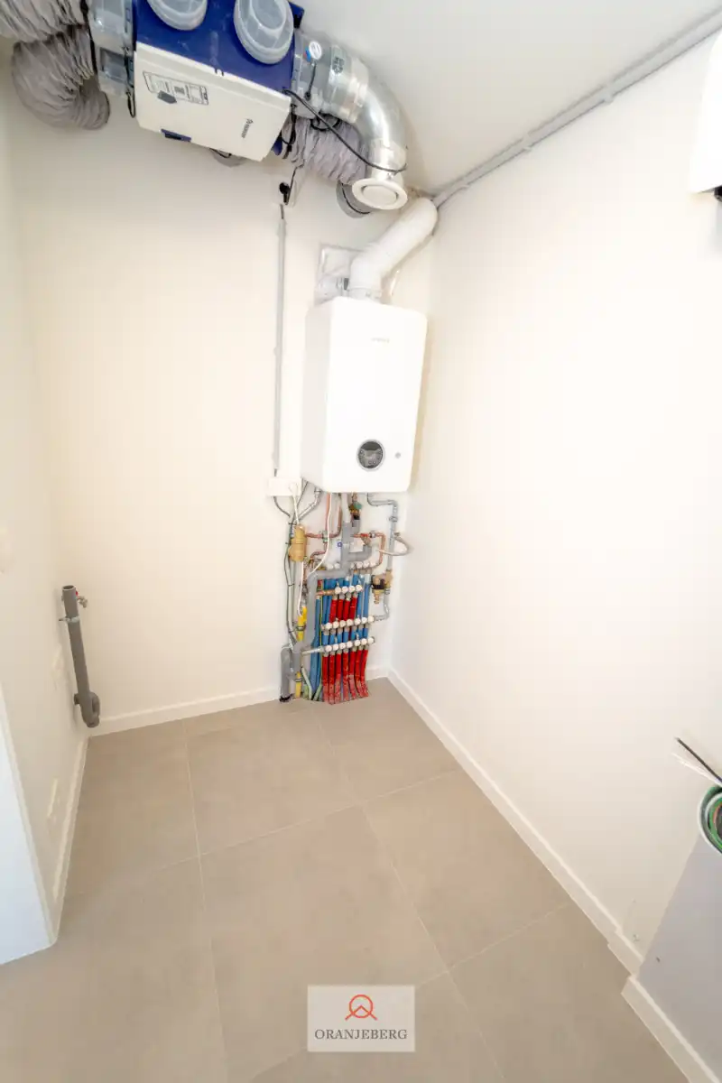 Gerenoveerd 2 slpk appartement met terras te Destelbergen foto 8