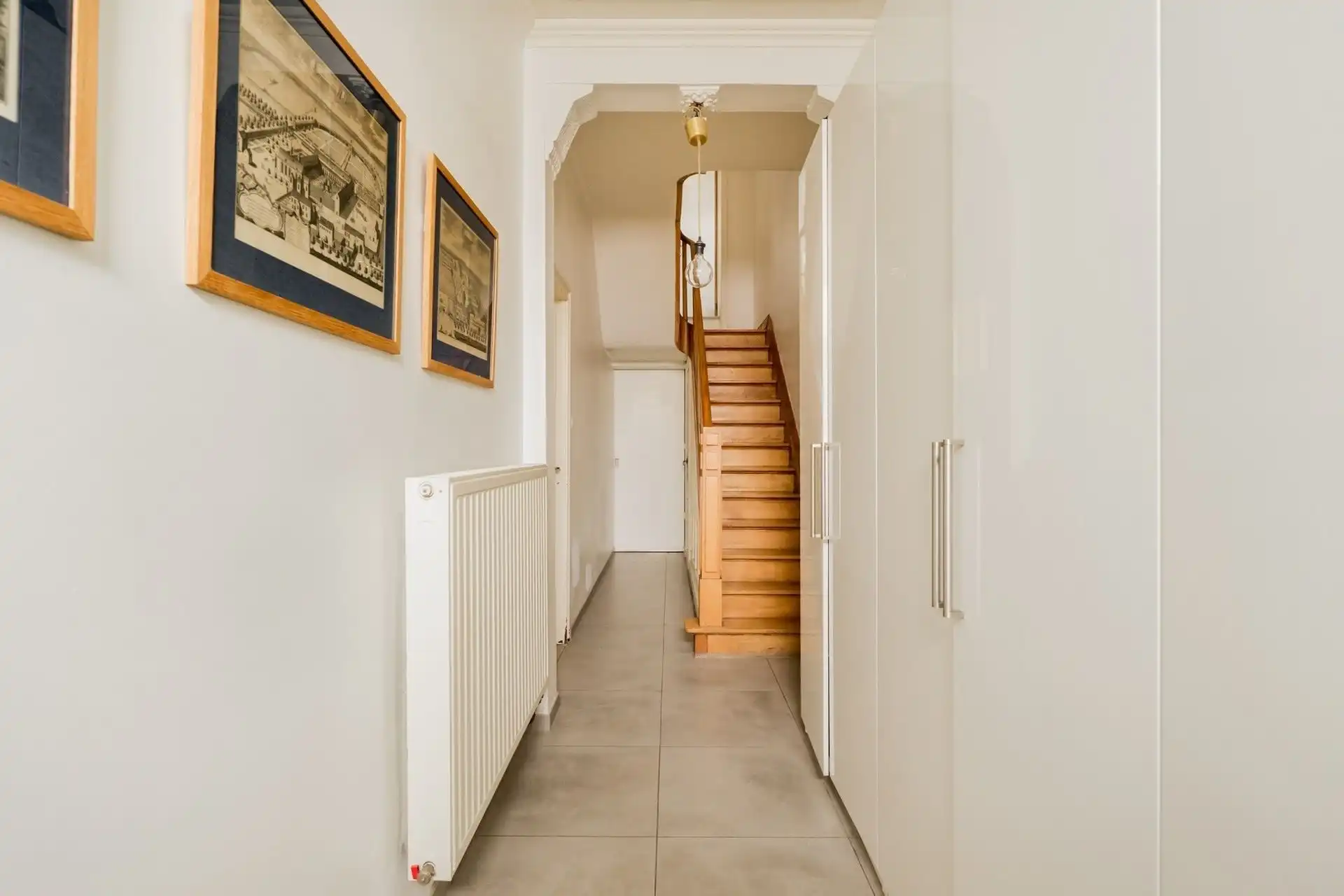 Ruime gezinswoning met karakter en prachtige tuin! foto 13