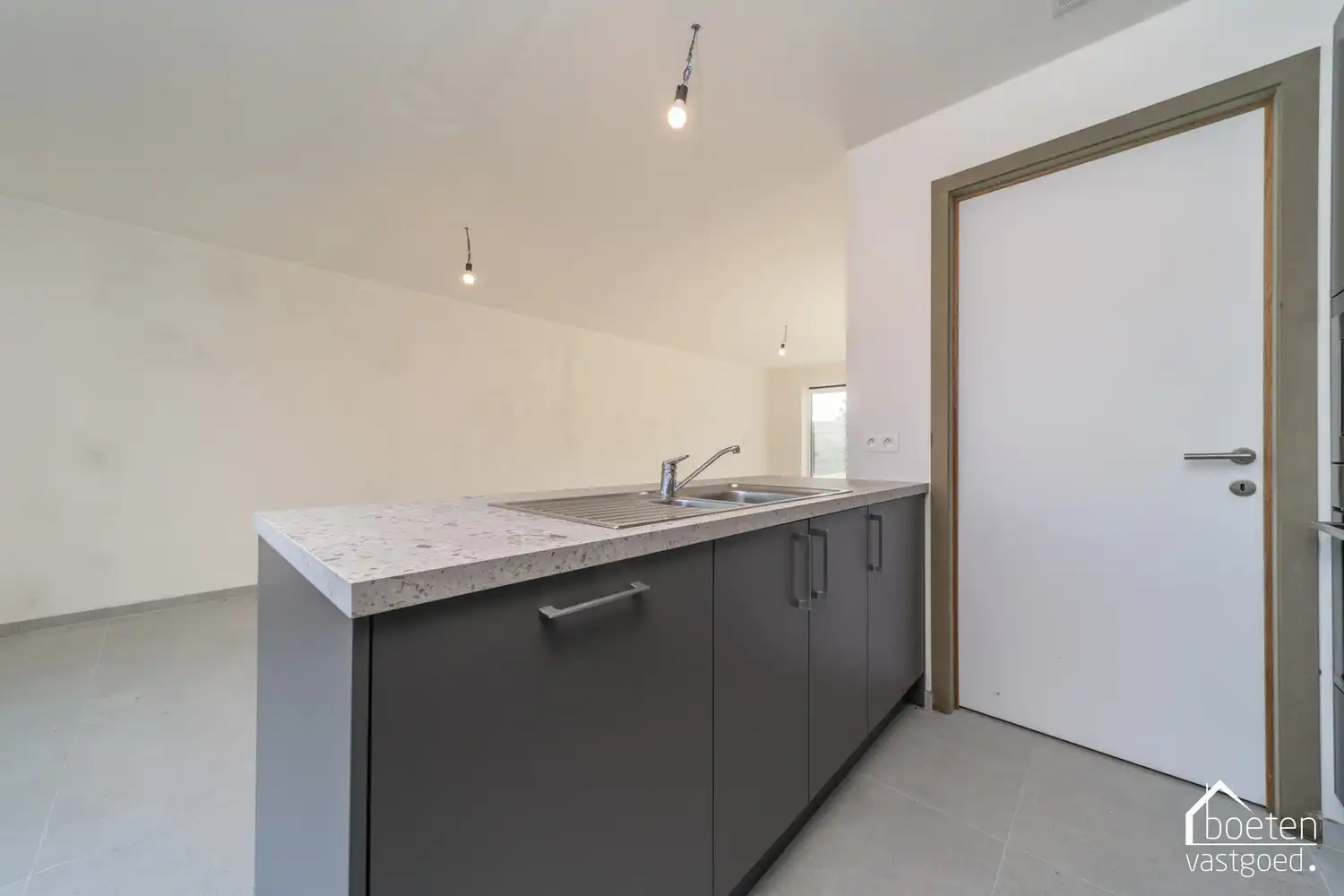 Roesbrugge: Betaalbare nieuwbouwwoningen met alle modern comfort, 3 slpks, garage en tuintje foto 11