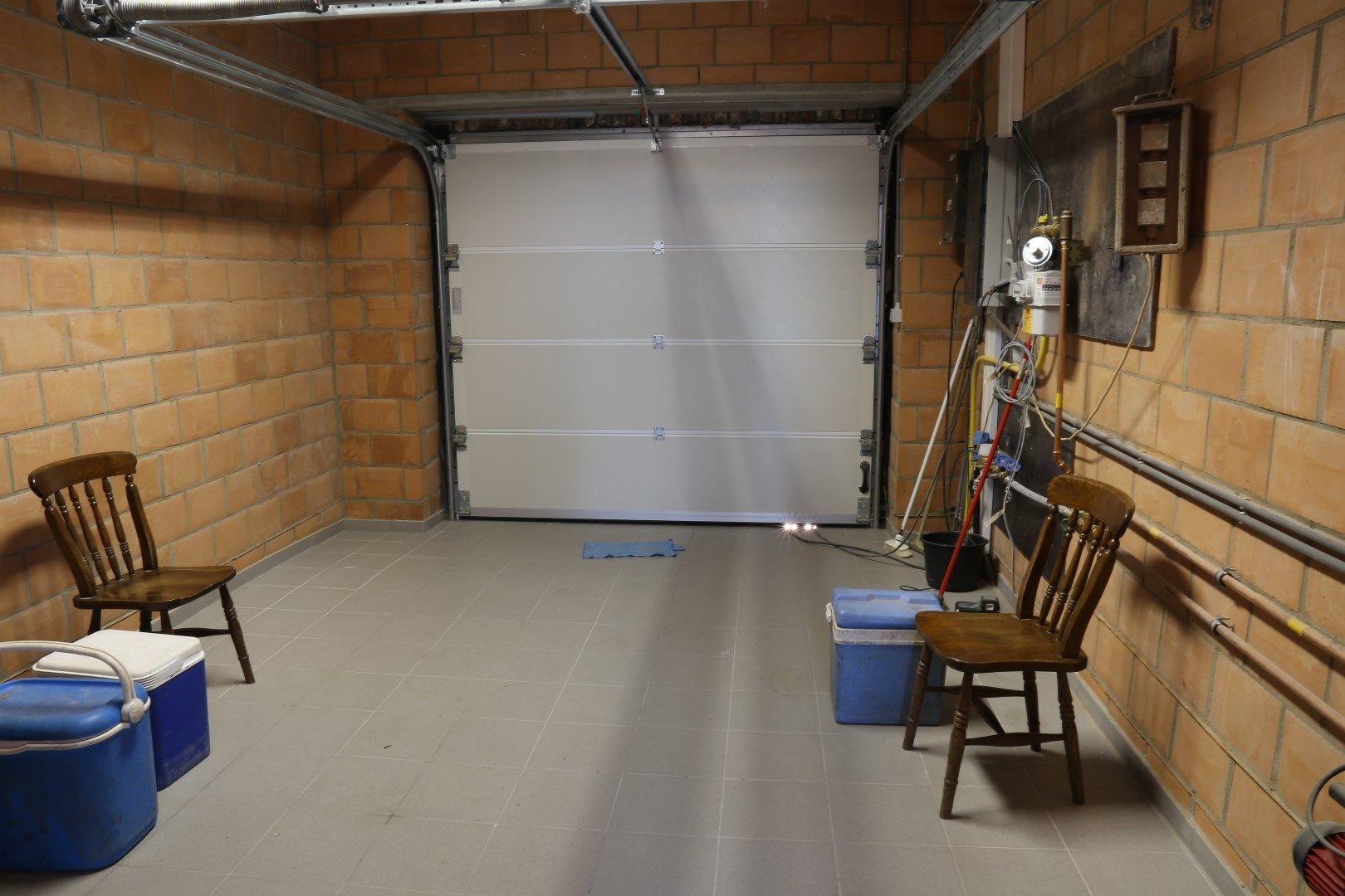 Volledig gerenoveerde woning met 3 slaapkamers, garage en tuin in Tongeren foto 12