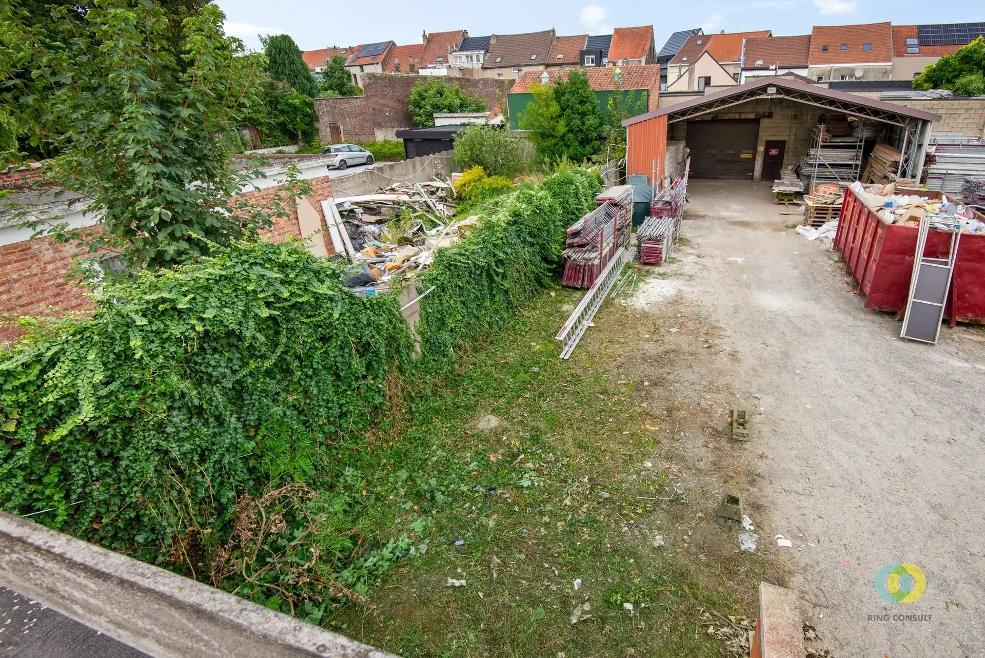 Bel-étage woning met grote garage foto 16