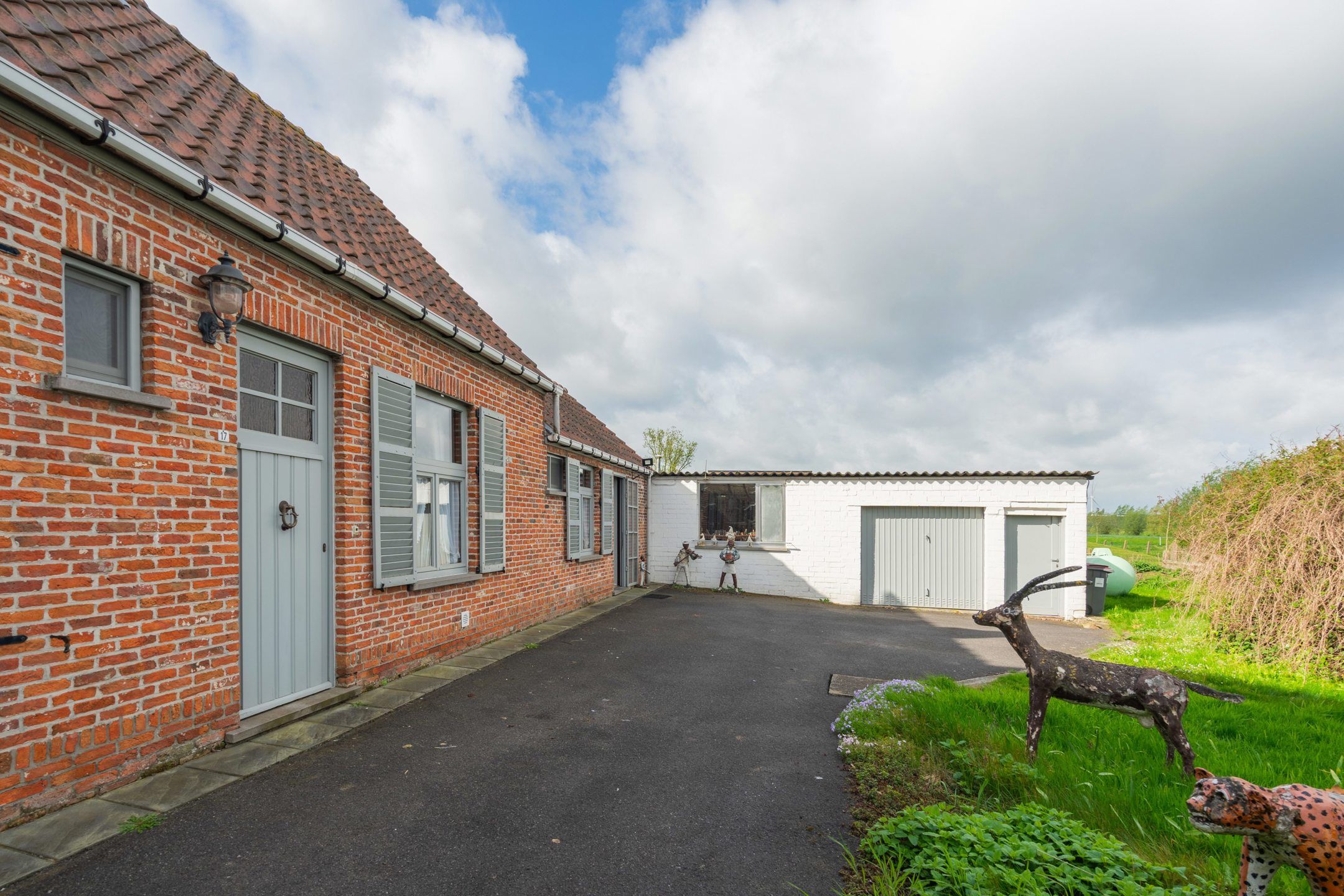 Te koop landelijk gelegen woning foto 2