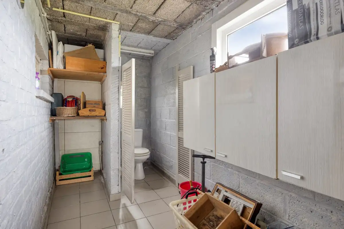Goed gelegen woning met 3 slaapkamers foto 29