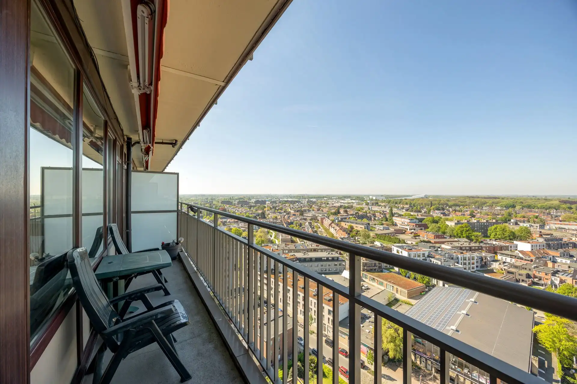 Ruim appartement met 2 terrassen in Wilrijk! foto 19
