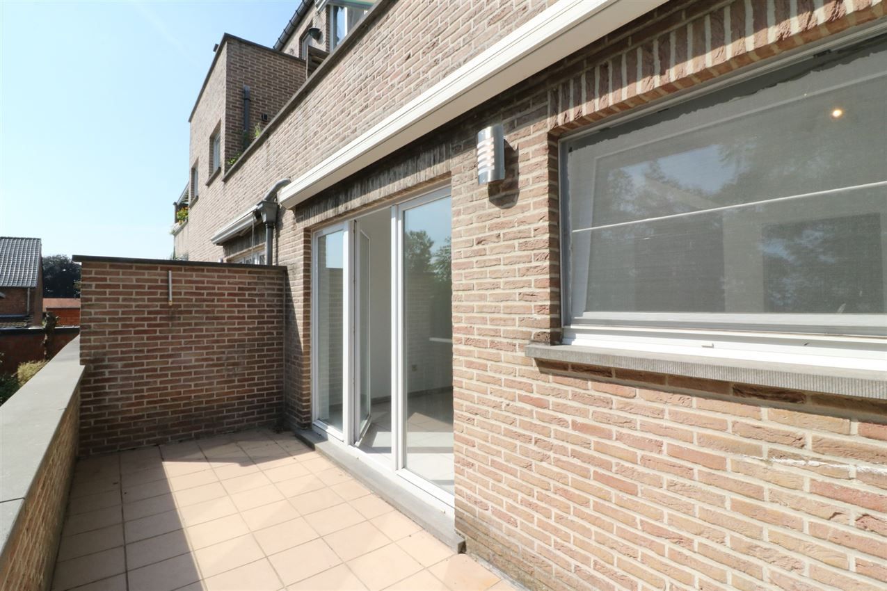 Gelijkvloers appartement in centrum Scherpenheuvel met zonnig terras foto 8