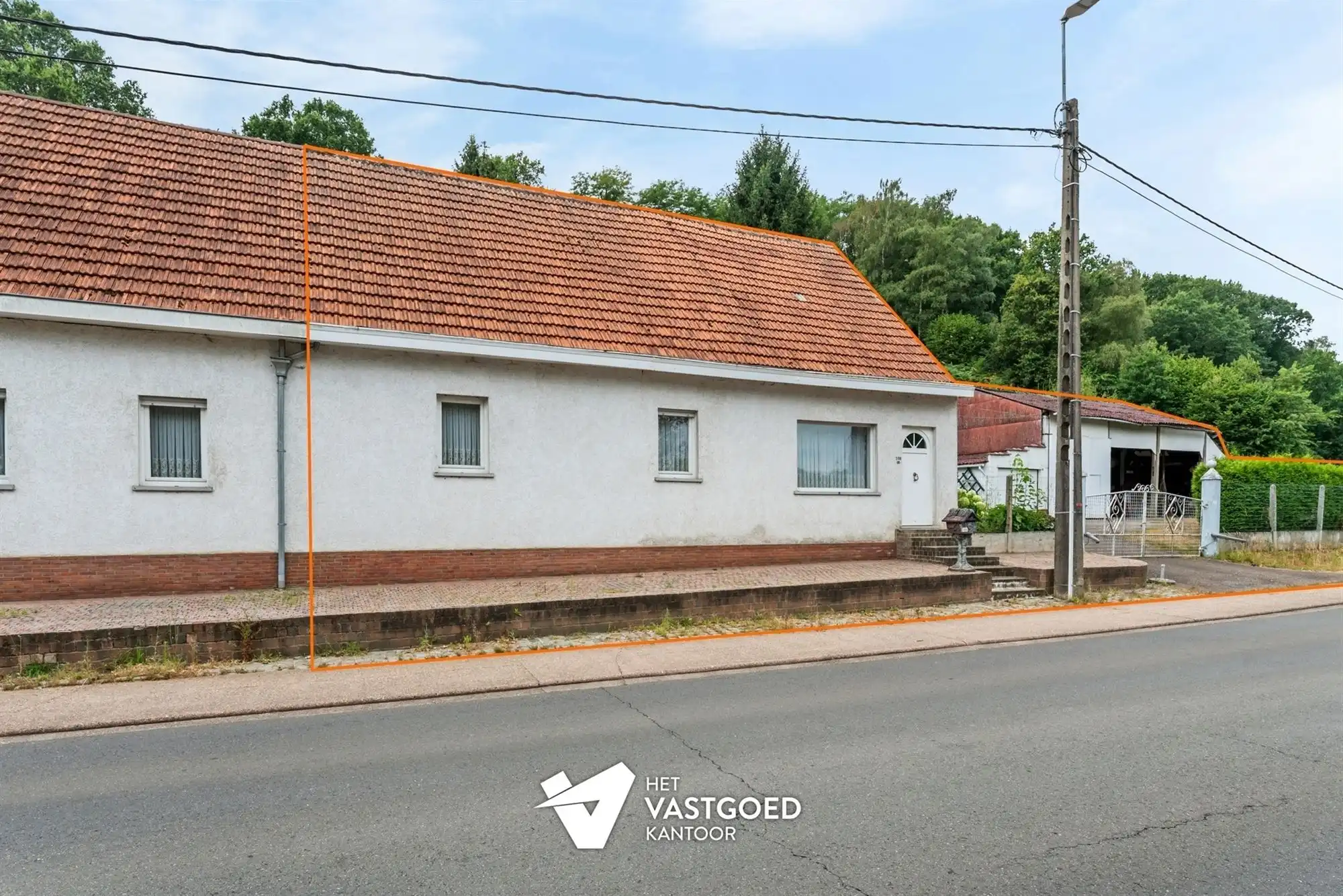 TE RENOVEREN KNUSSE WONING MET TUIN VAN 48A90CA EN LOODS EN GARAGE TE KAGGEVINNE foto 38