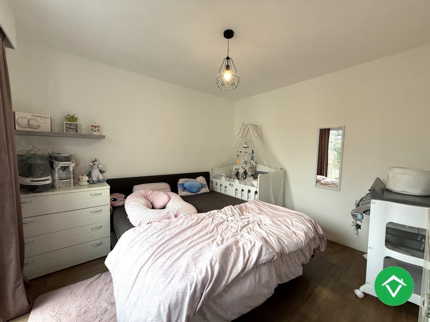 Instapklaar appartement met twee slaapkamers en garage te Roeselare foto 9