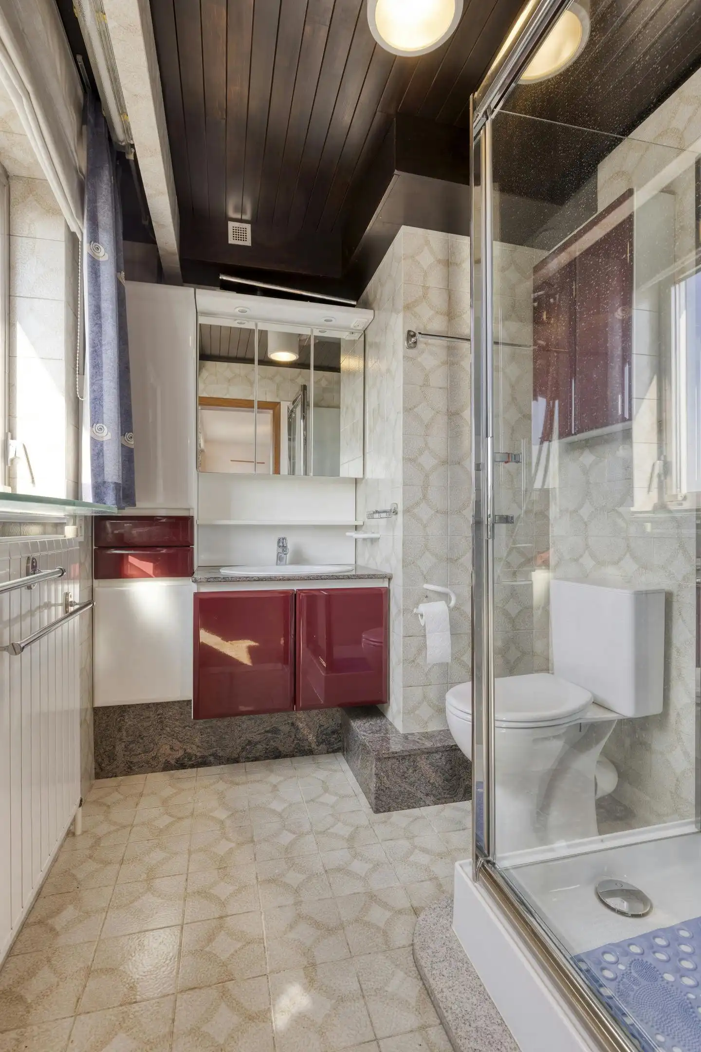 Ruim dakappartement met garage op uitstekende locatie in Deurne! foto 12