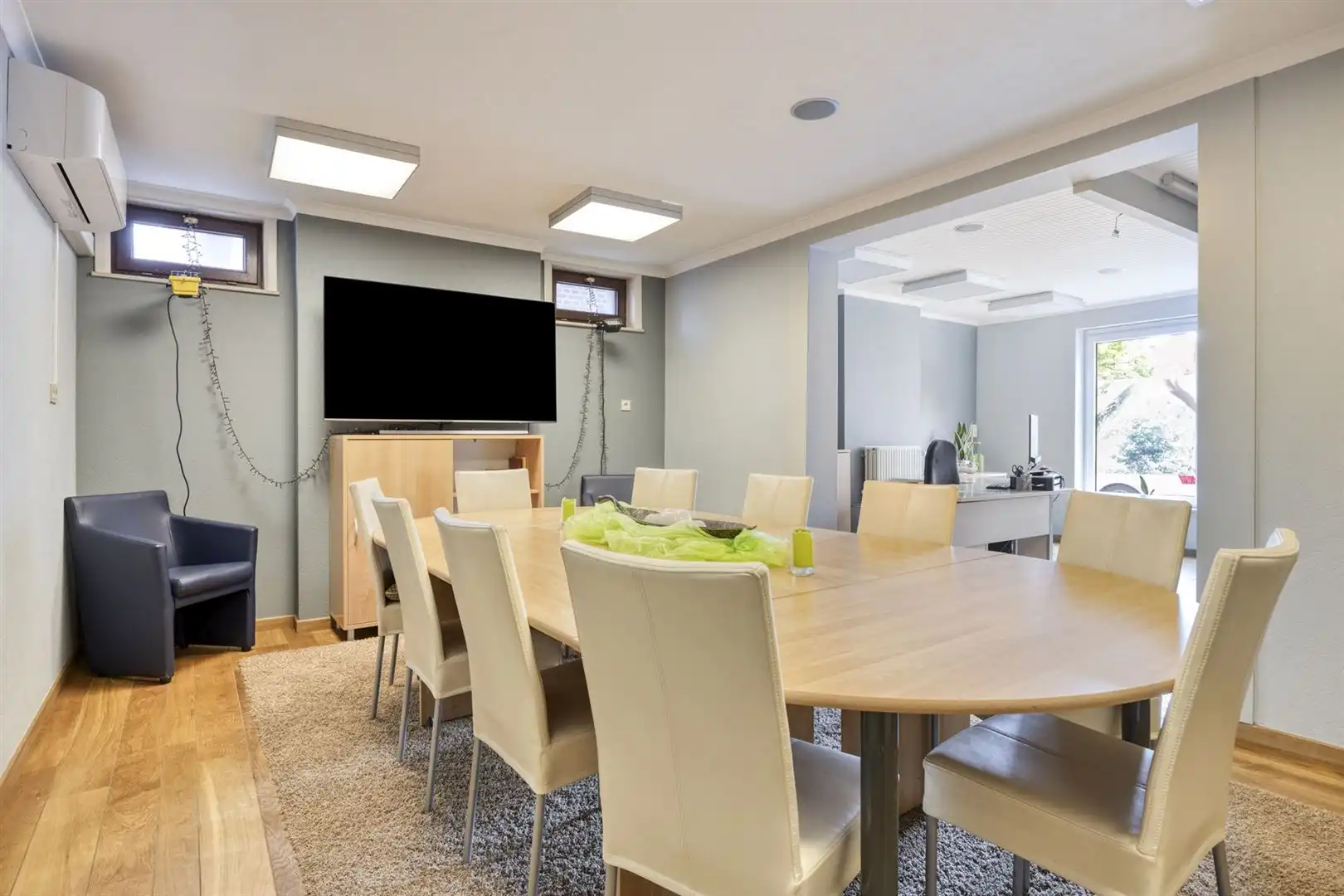 TE KOOP: Woning met handelsruimte en appartement in Eksel! foto 11