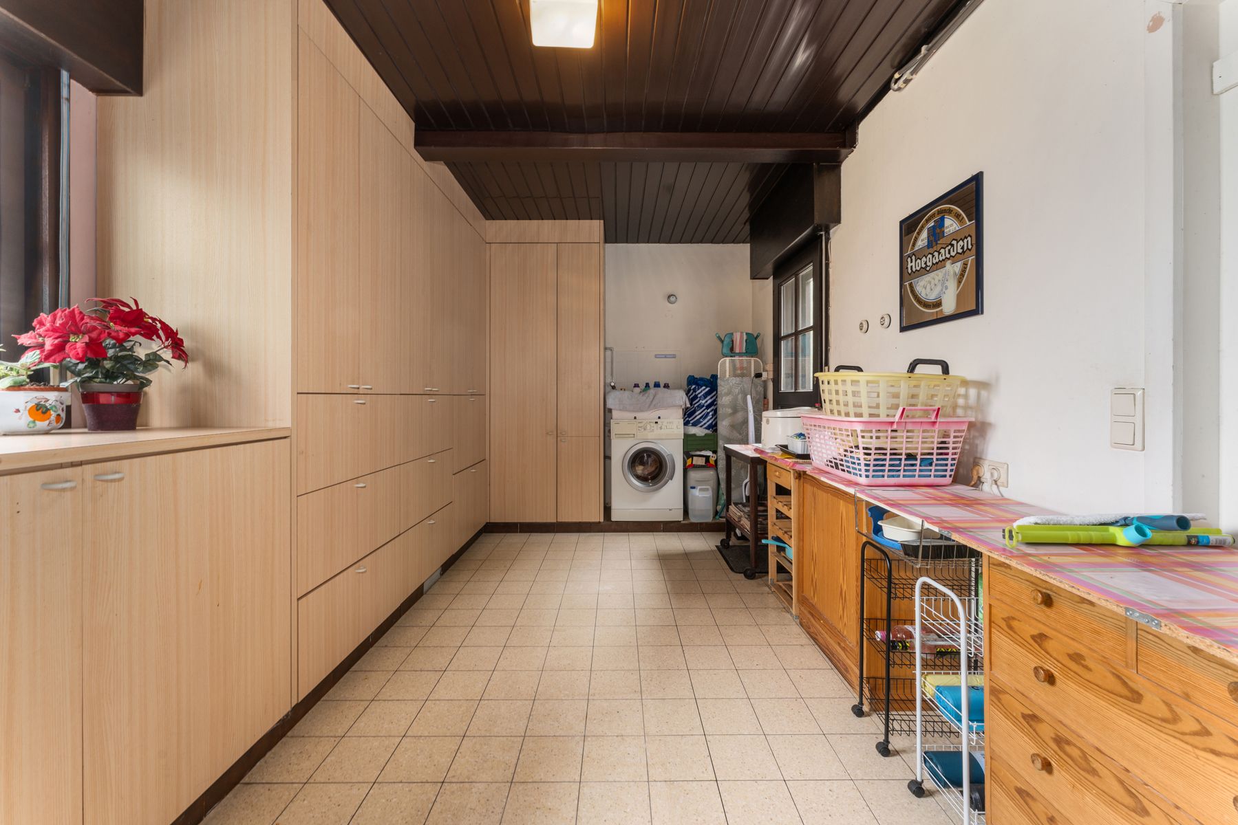 Vrijstaande woning met tuin op een rustige locatie foto 18