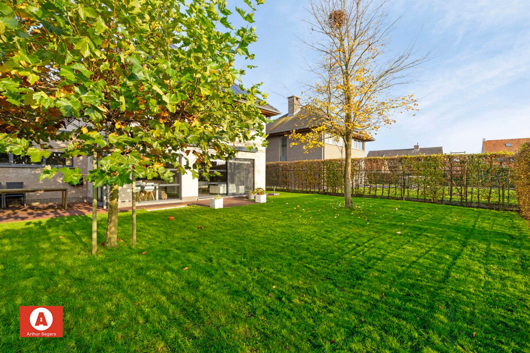 Energiezuinige villa met 4 slaapkamers in doodlopende straat foto 2