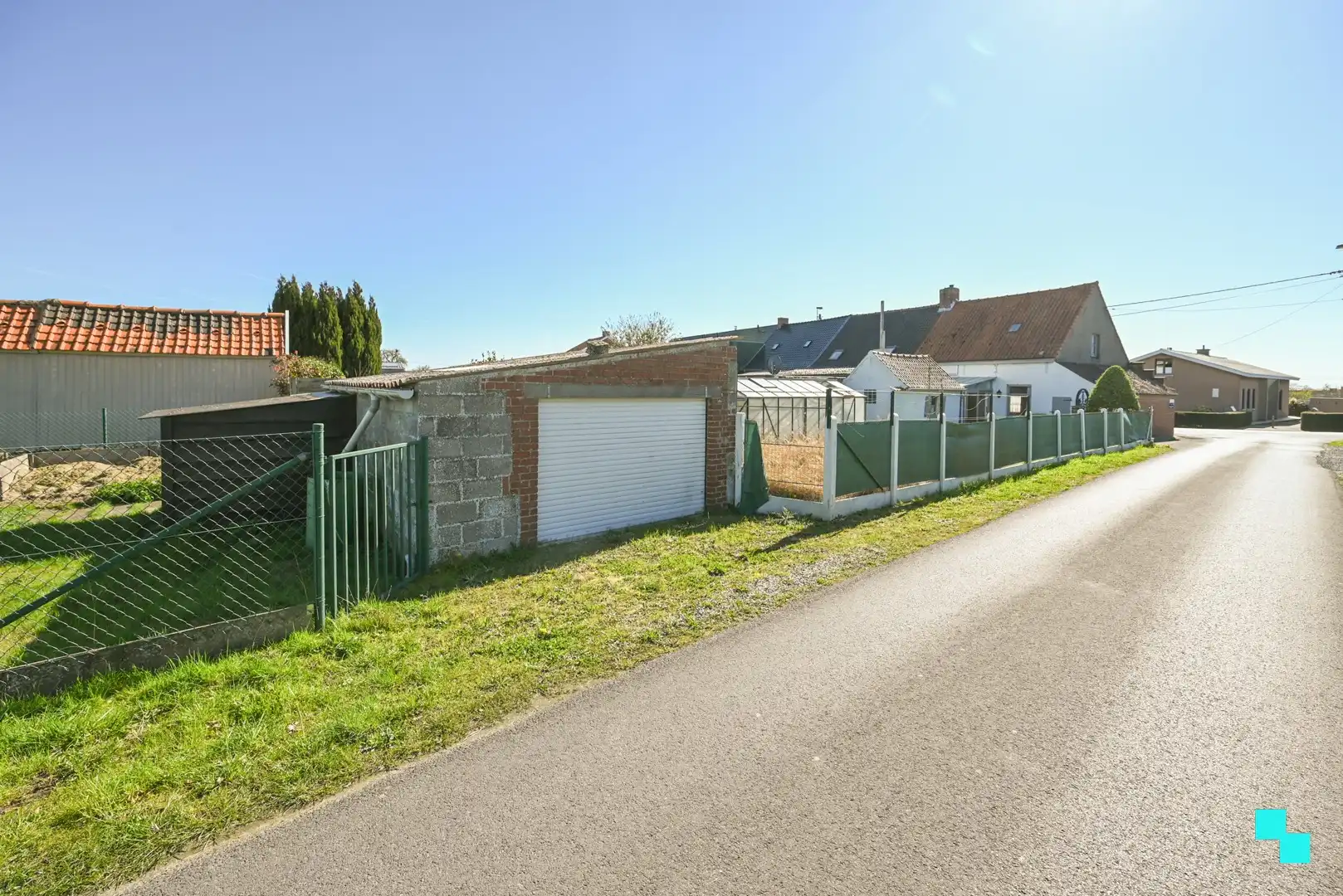 Te renoveren woonst landelijk gelegen tussen Izegem en Ardooie foto 10